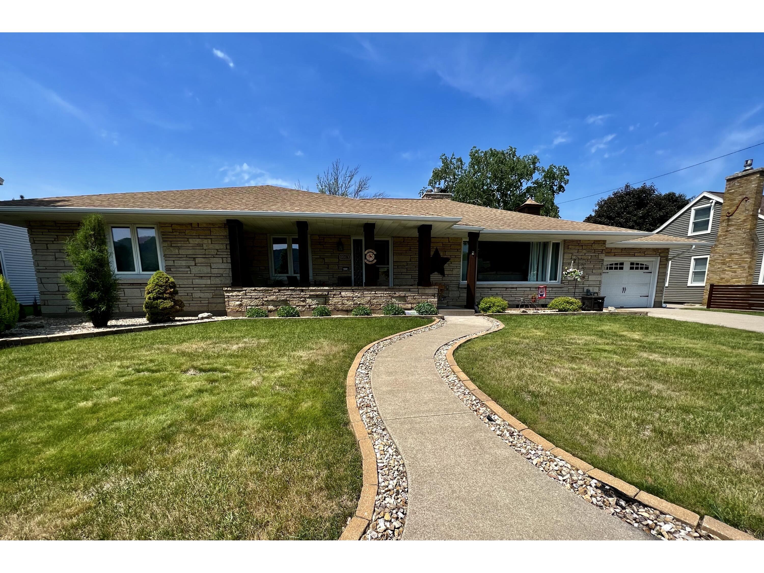 1230 22nd La Crosse WI 54601 1837952 image1