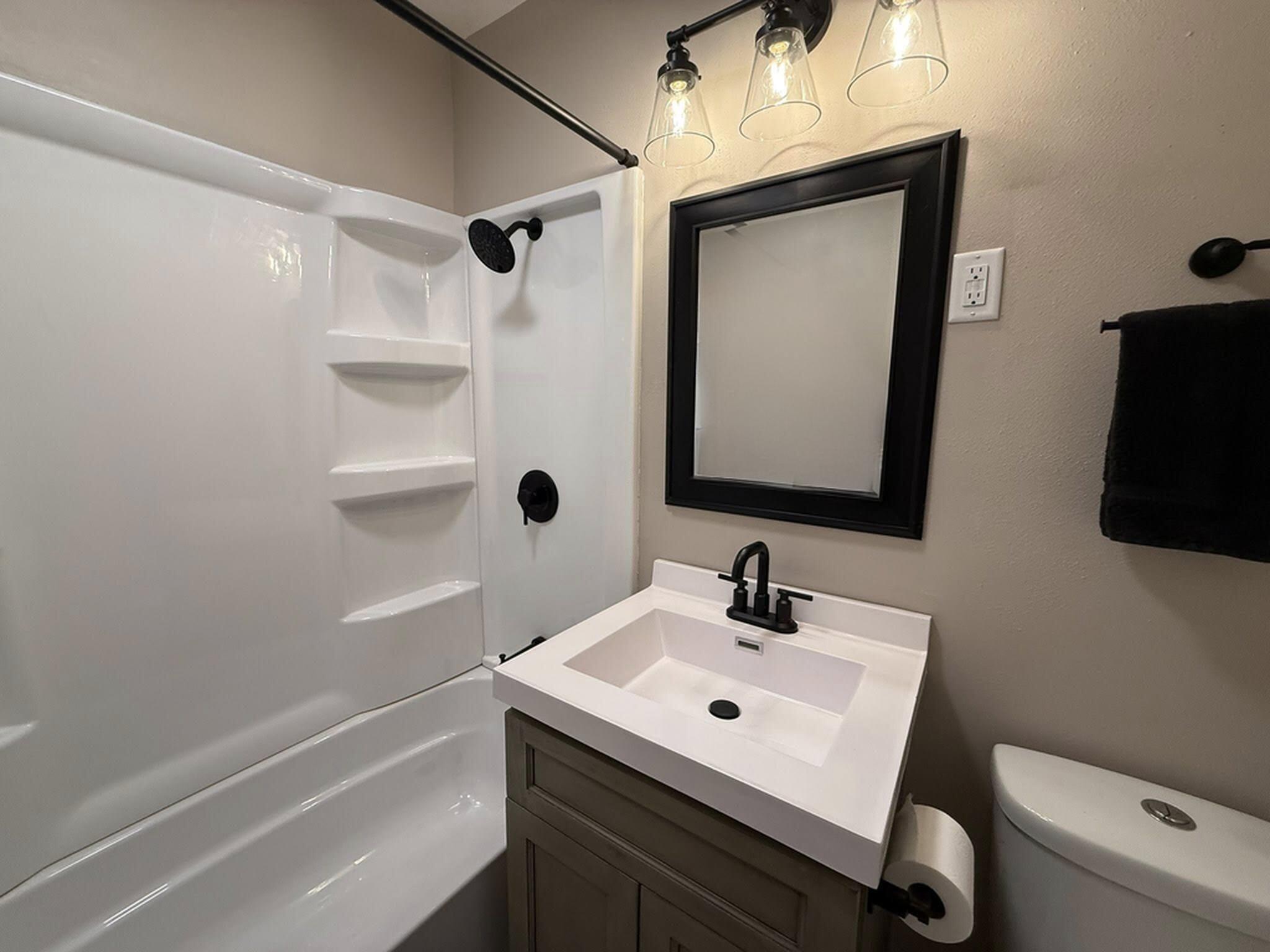 1230 Losey La Crosse WI 54601 1952978 image6