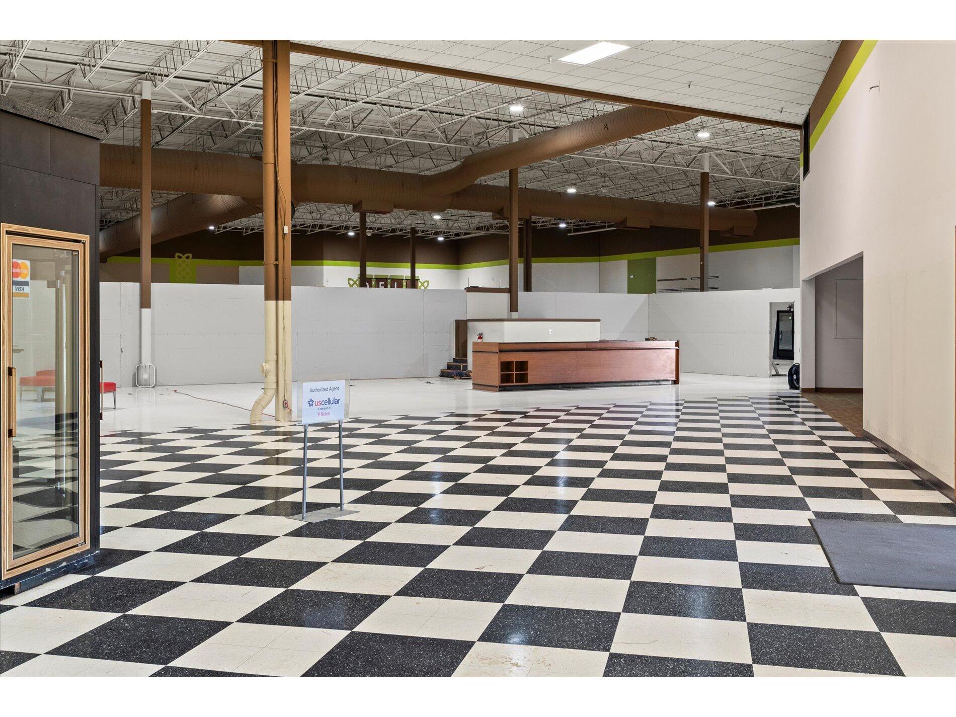 1230 N Main Viroqua WI 54665 1933370 image7