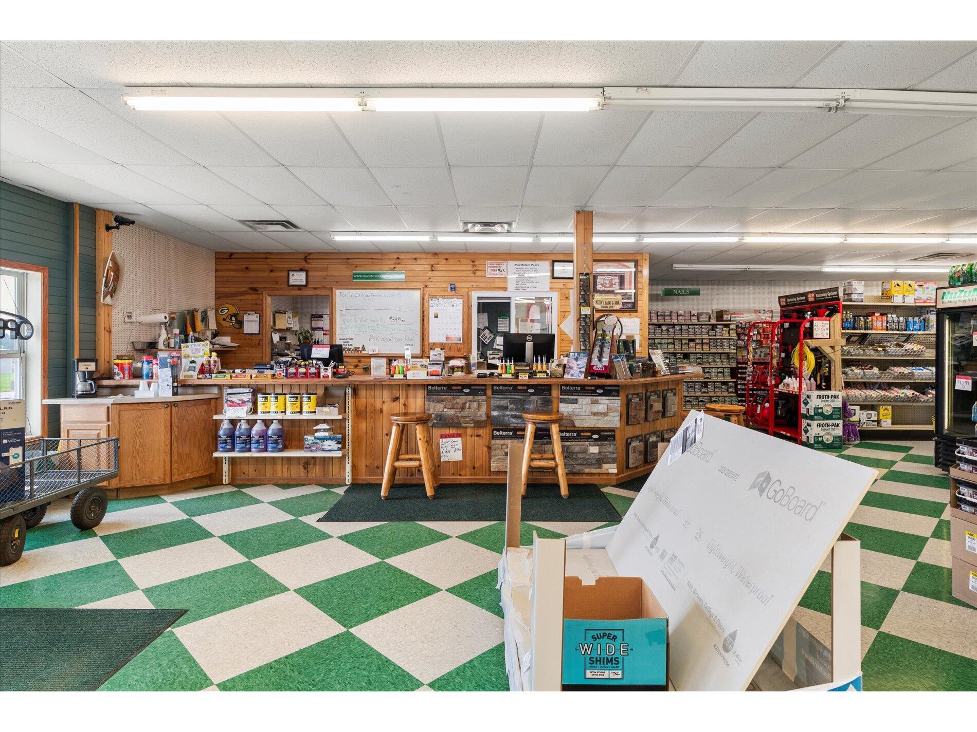 1230 N Main Viroqua WI 54665 1943354 image24