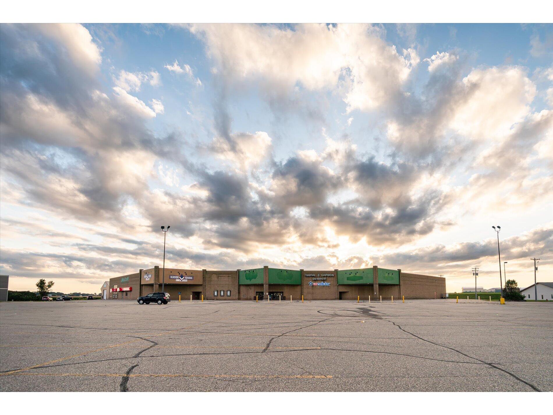 1230 N Main Viroqua WI 54665 1943354 image41