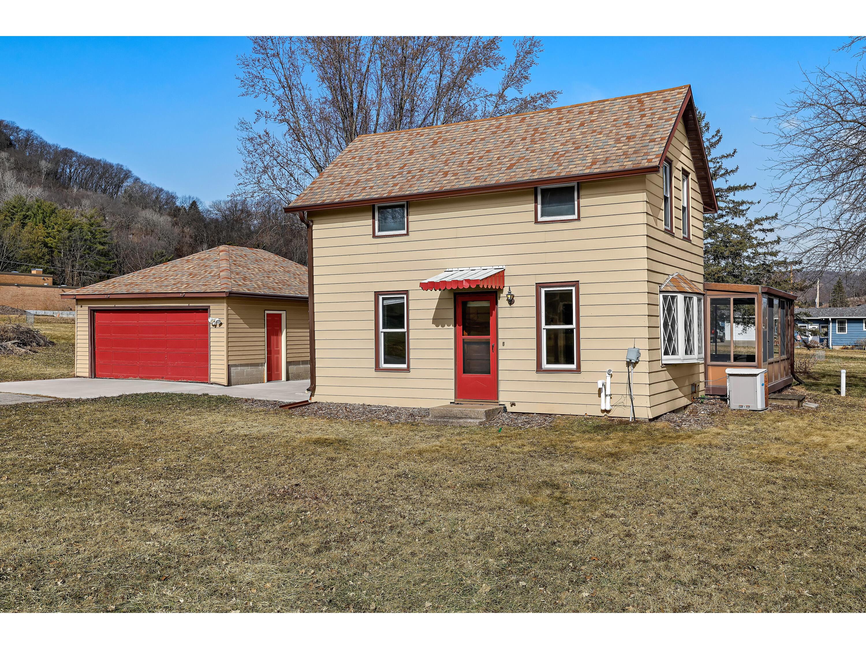 1240 Browns Dakota MN 55925 1953723 image1