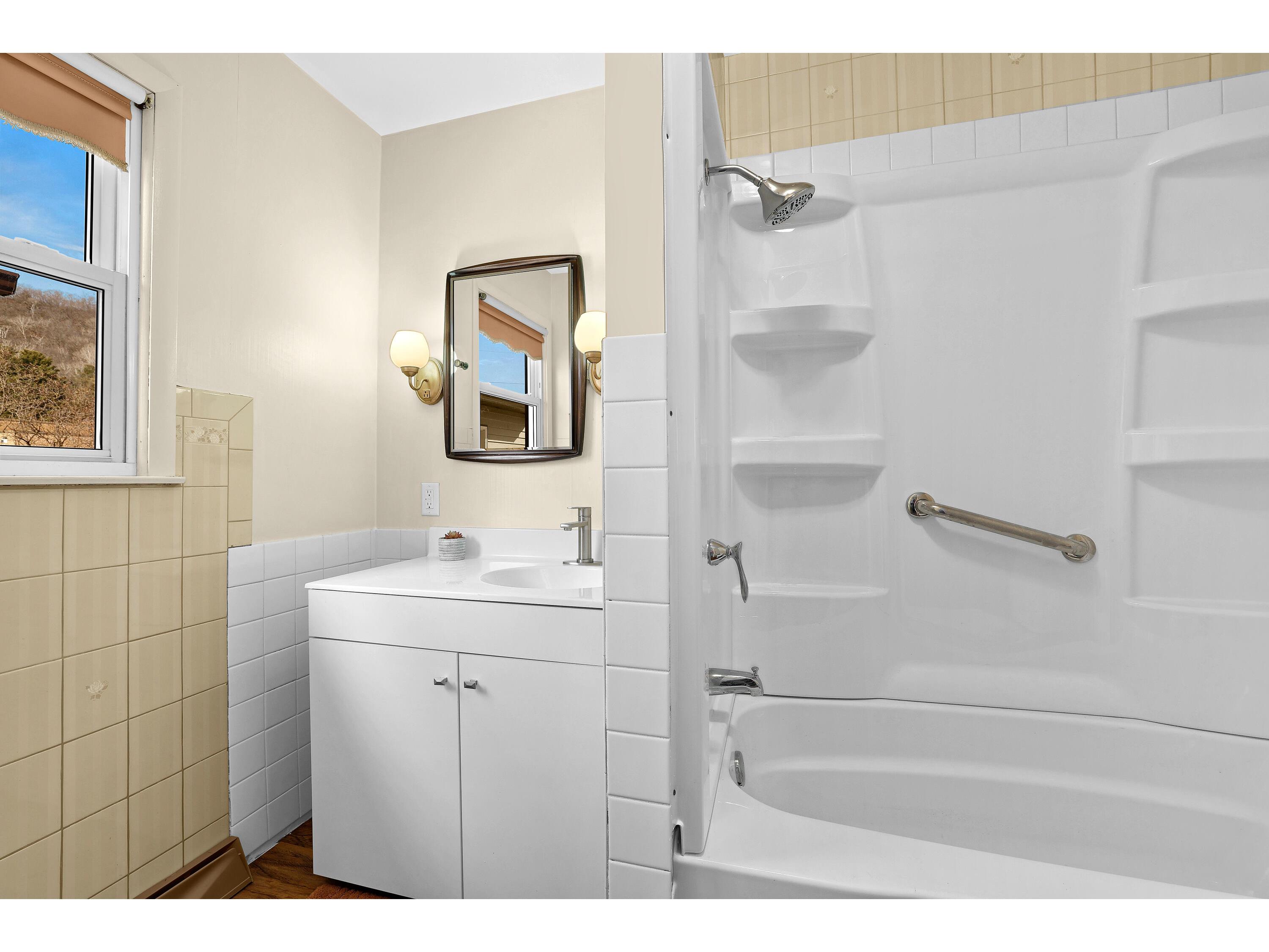 1240 Browns Dakota MN 55925 1953723 image23