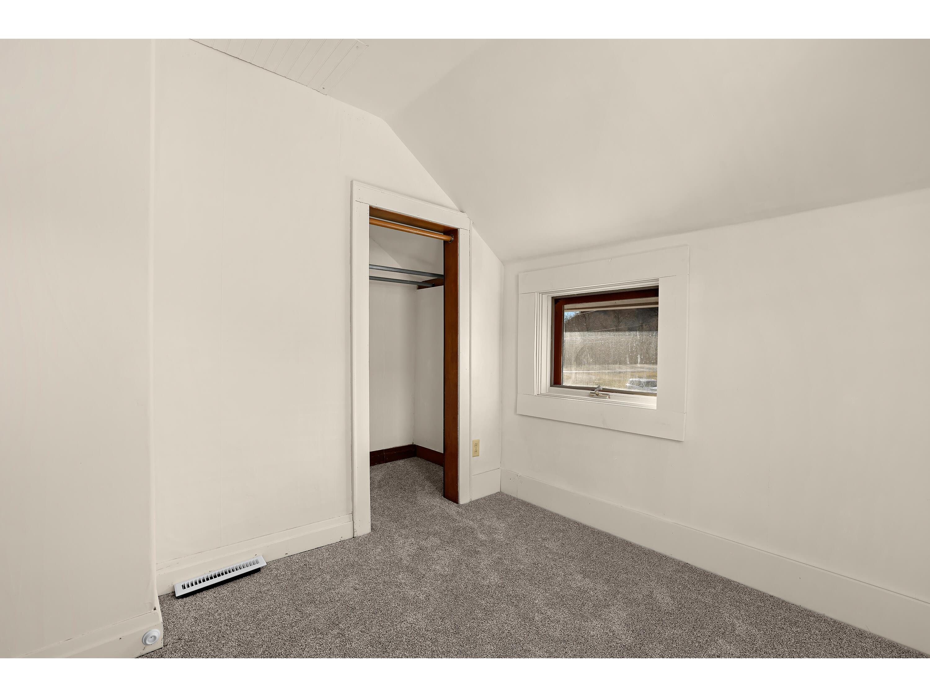 1240 Browns Dakota MN 55925 1953723 image36