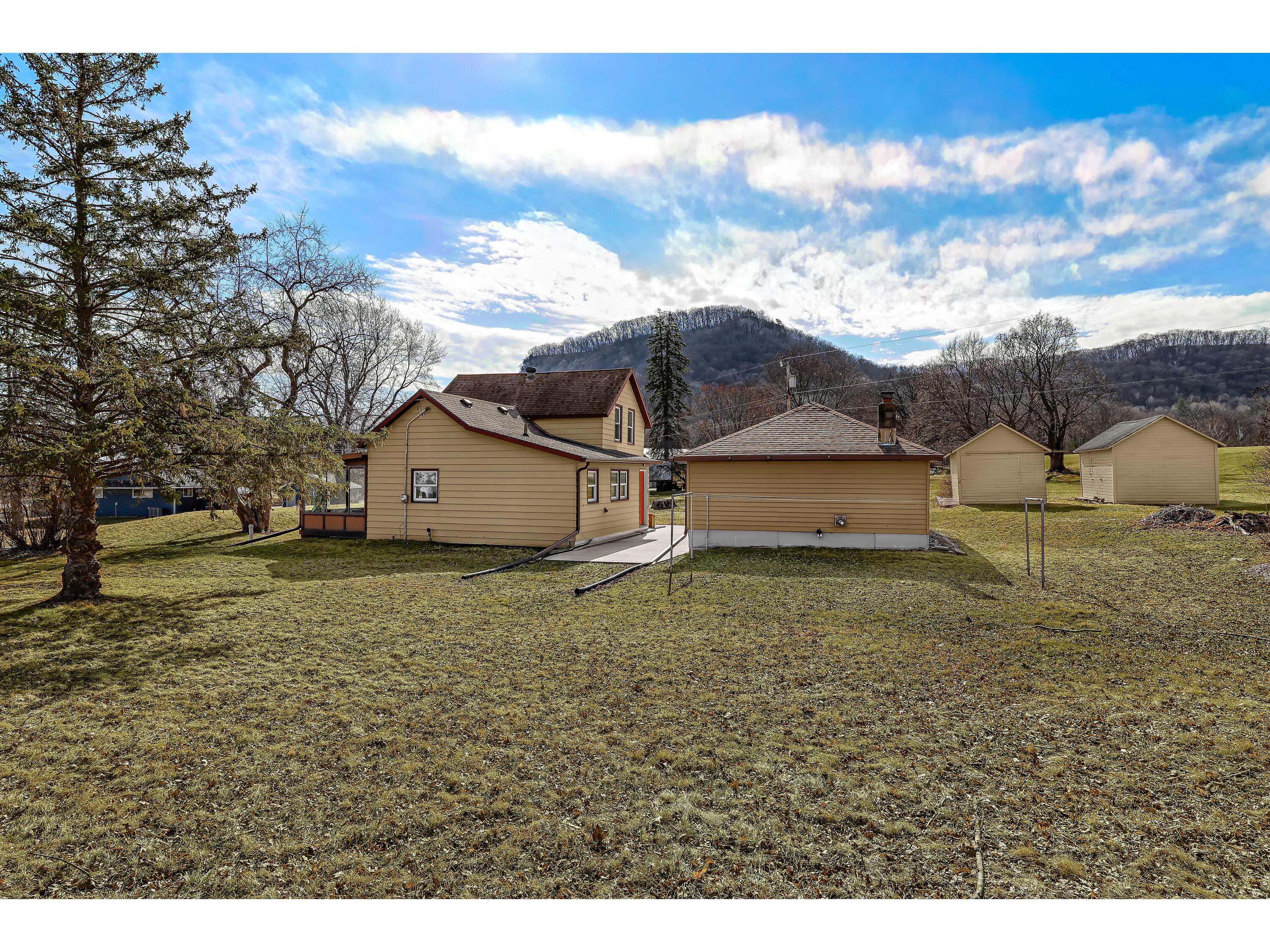 1240 Browns Dakota MN 55925 1953723 image4