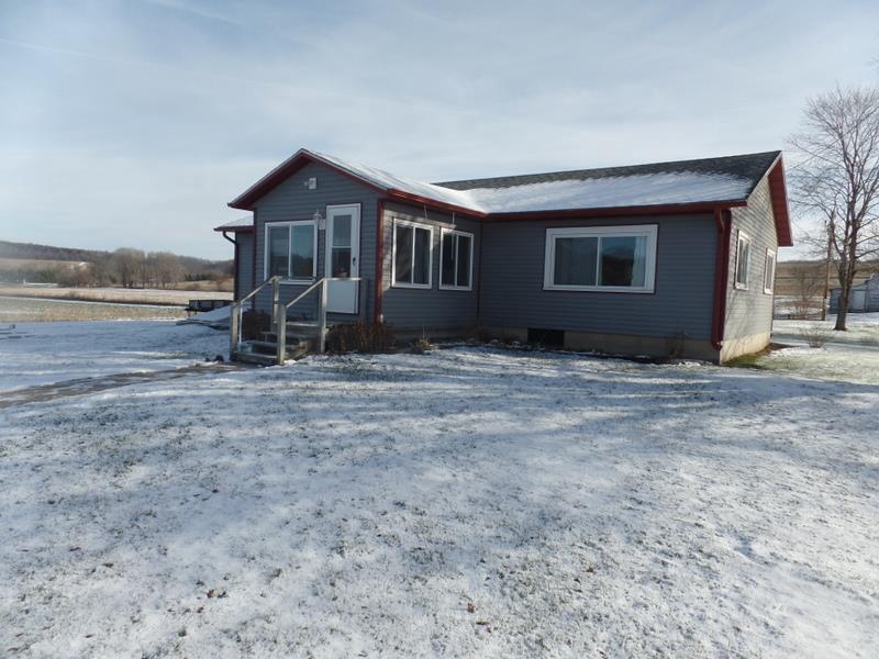12425 Walsh Clayton WI 54655 1867053 image1