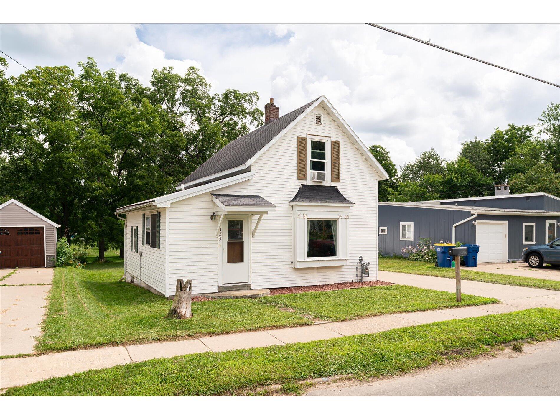 125 N Lincoln Viroqua WI 54665 1928709 image15