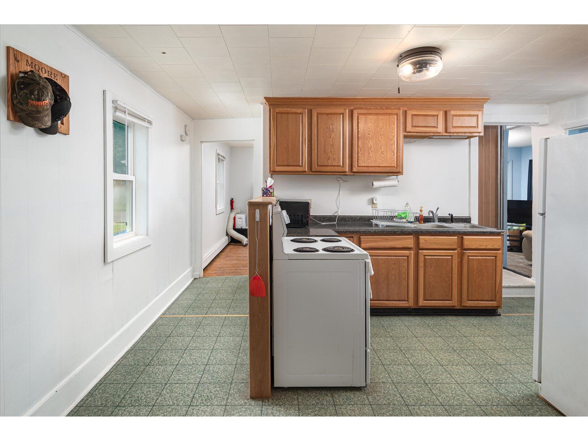 125 N Lincoln Viroqua WI 54665 1928709 image3