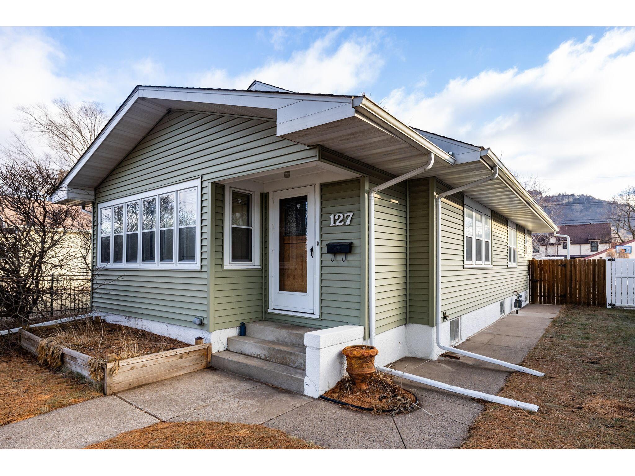 127 23rd La Crosse WI 54601 1903173 image1