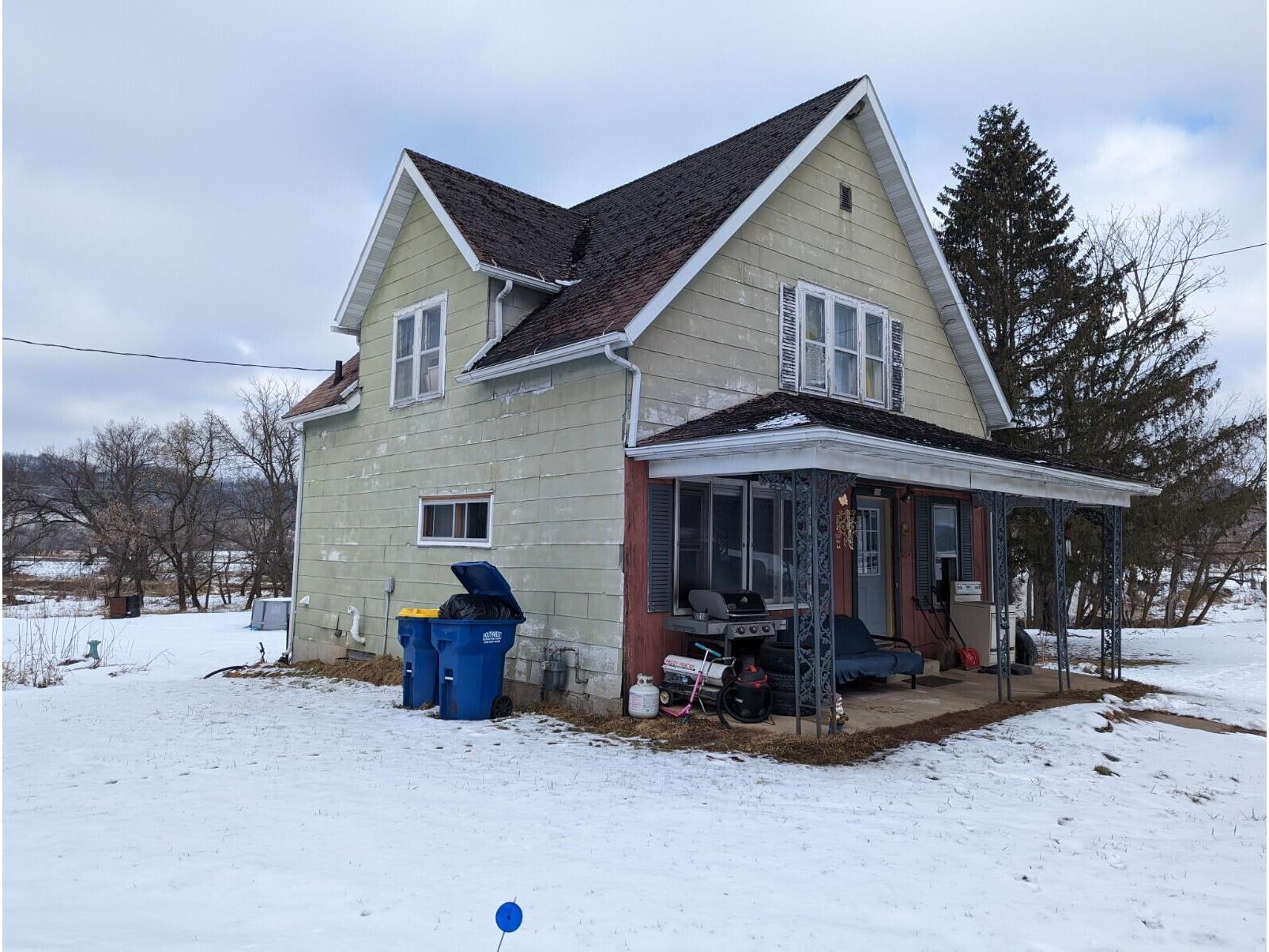 129 S Commercial, Viola, WI, 54664 MLS 1823006 Edina Realty