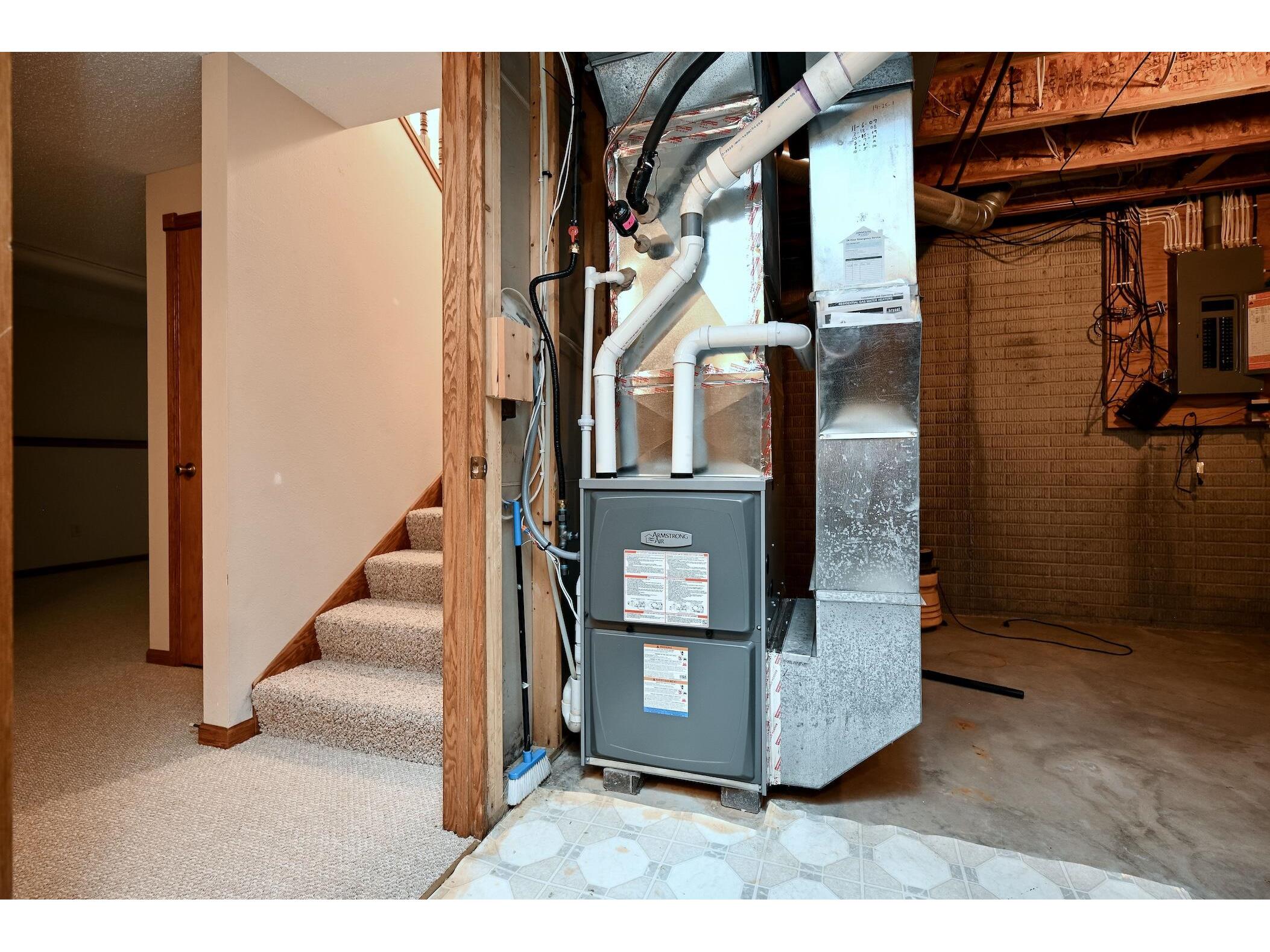 130 Benson Lewiston MN 55952 1960566 image35