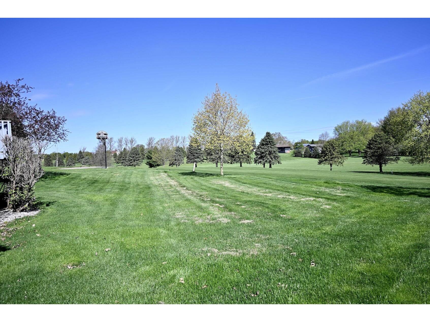 130 Benson Lewiston MN 55952 1960566 image40