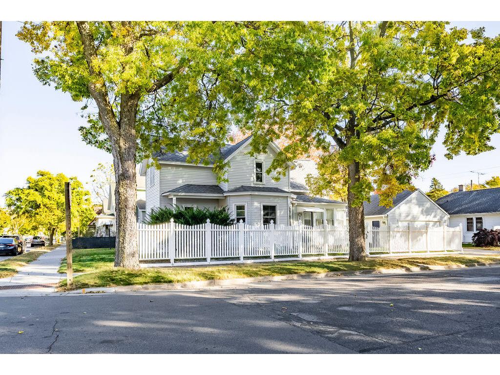 1302 Jackson La Crosse WI 54601 1896625 image1