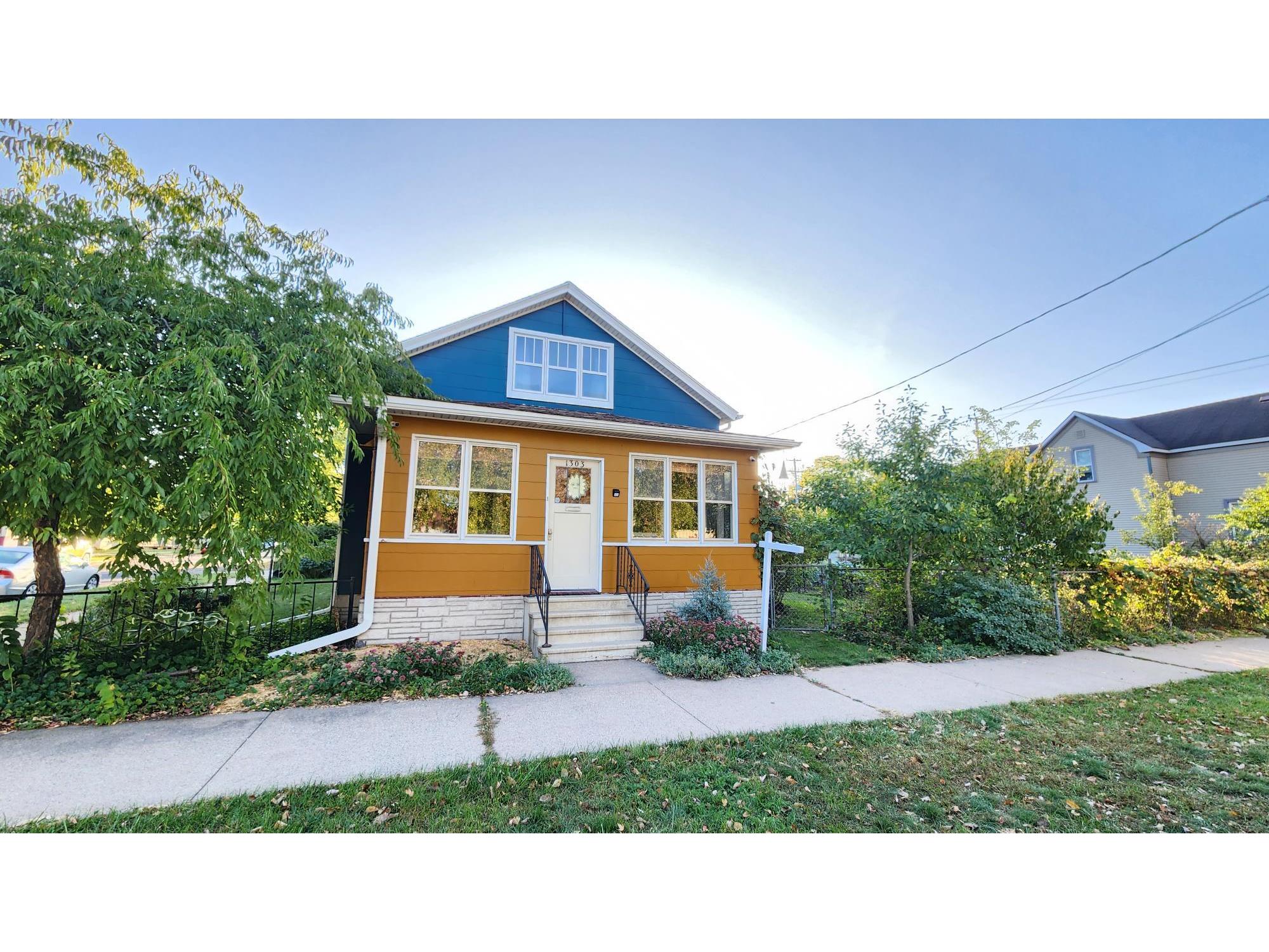 1303 9th La Crosse WI 54601 1853482 image1