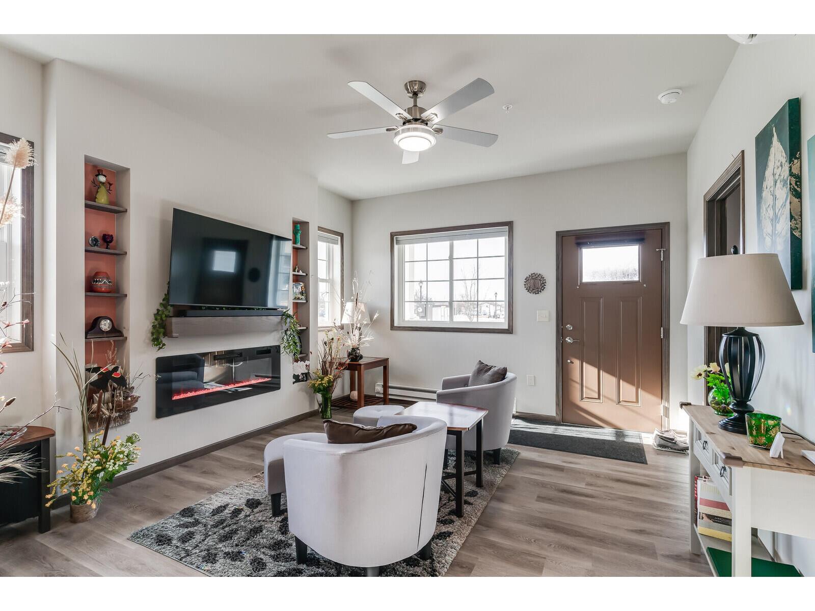 1303 Hagar La Crosse WI 54603 1947667 image3