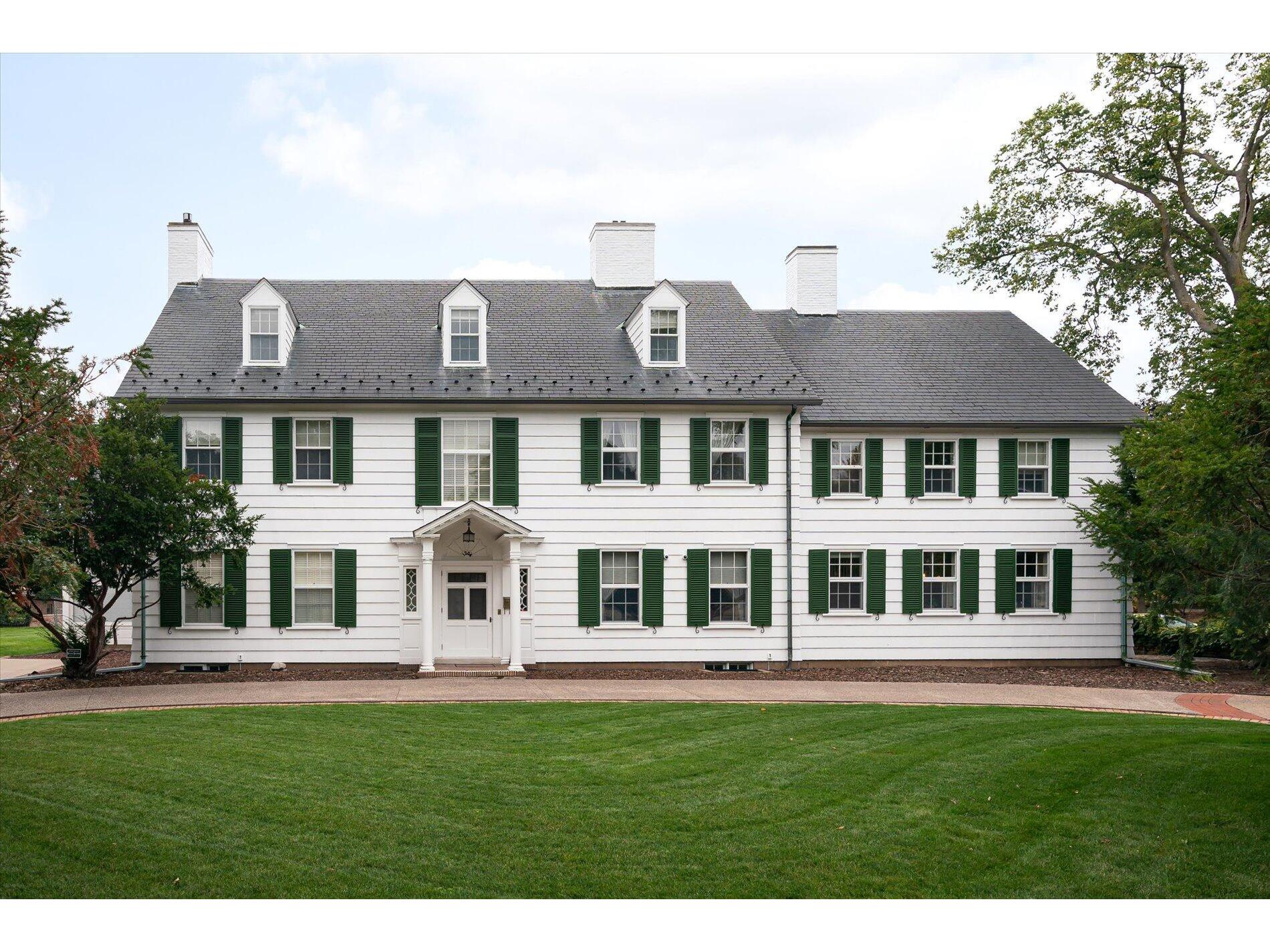 1304 Cass, La Crosse, WI 54601 MLS 1823748 Edina Realty