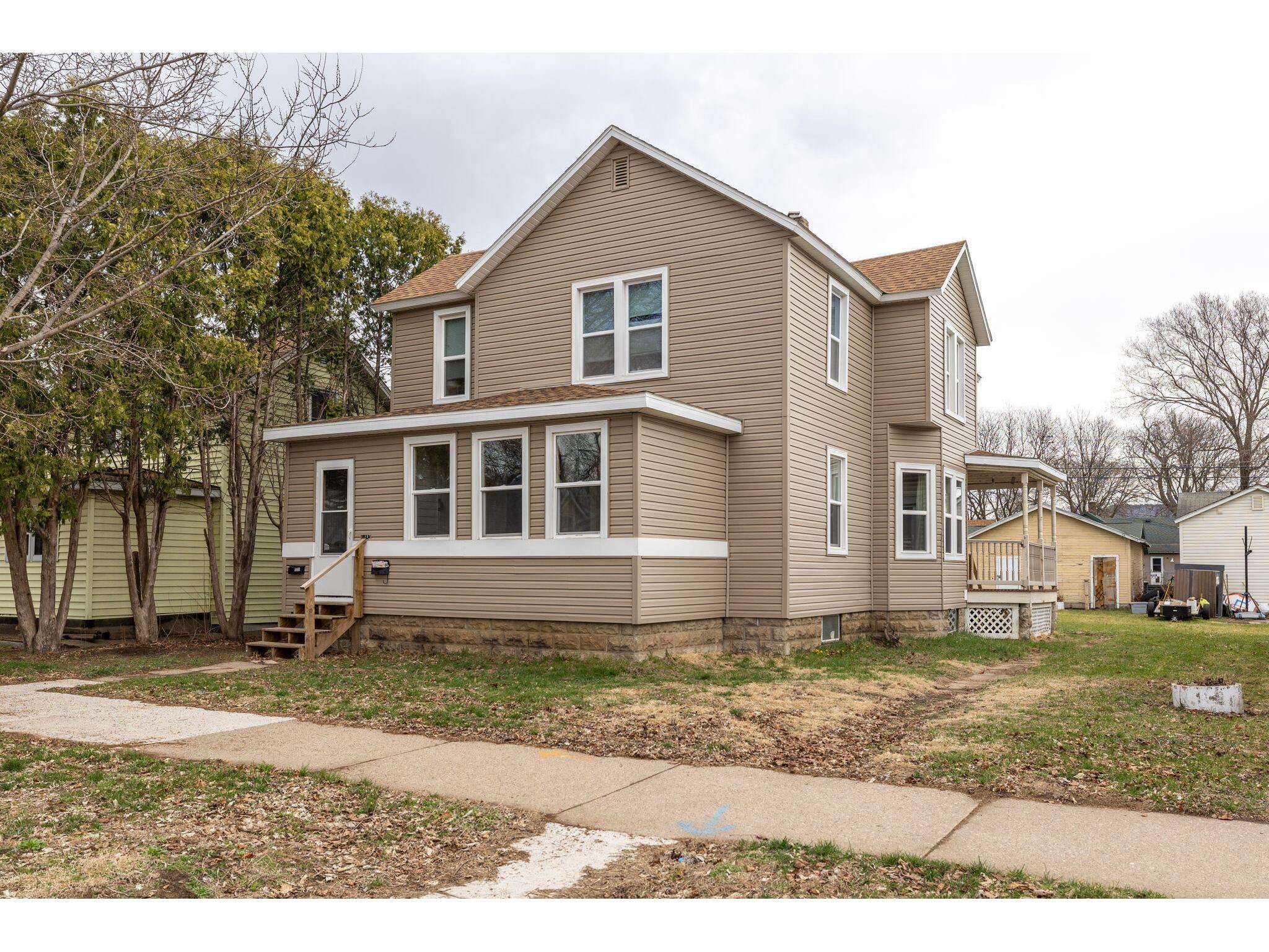 1306 Charles #1308 La Crosse WI 54601 1956112 image1