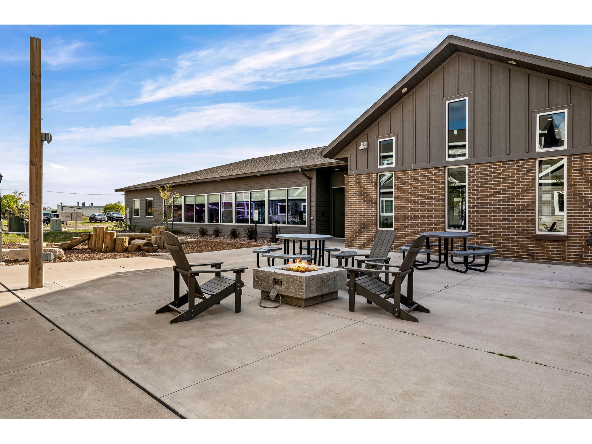 1311 Hagar La Crosse WI 54603 1960553 image21