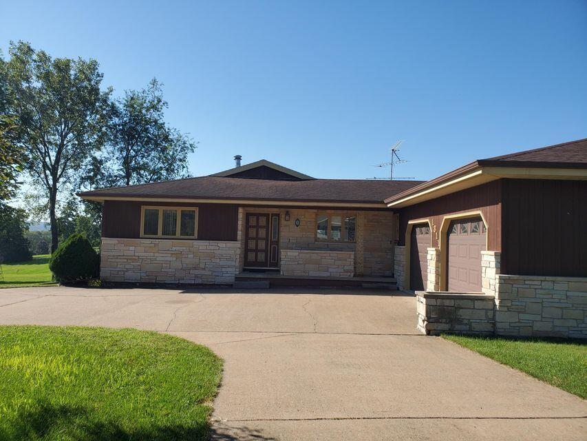 1311 Jefferson Sparta WI 54656 1852832 image1