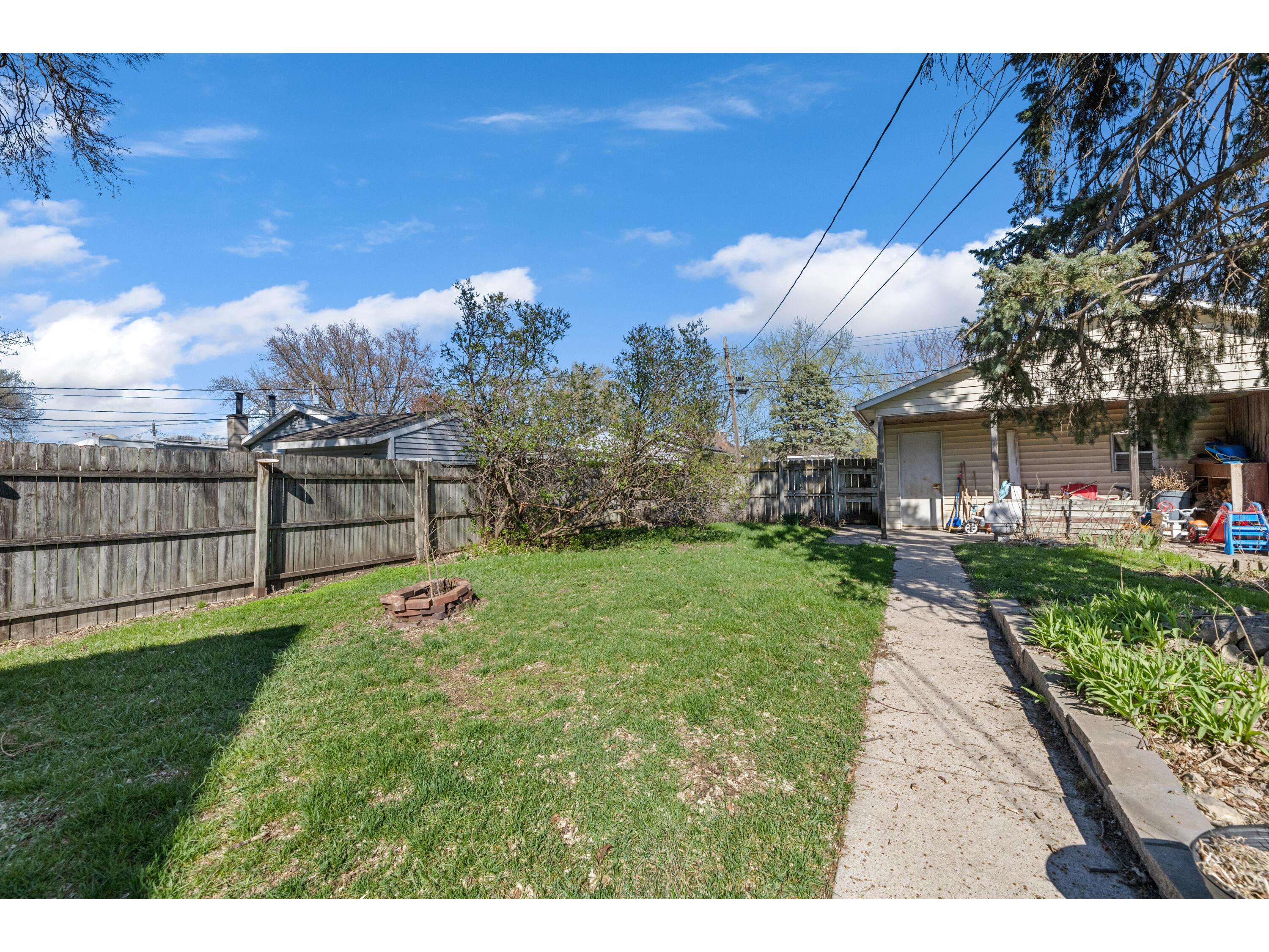 1312 George La Crosse WI 54603 1958437 image15