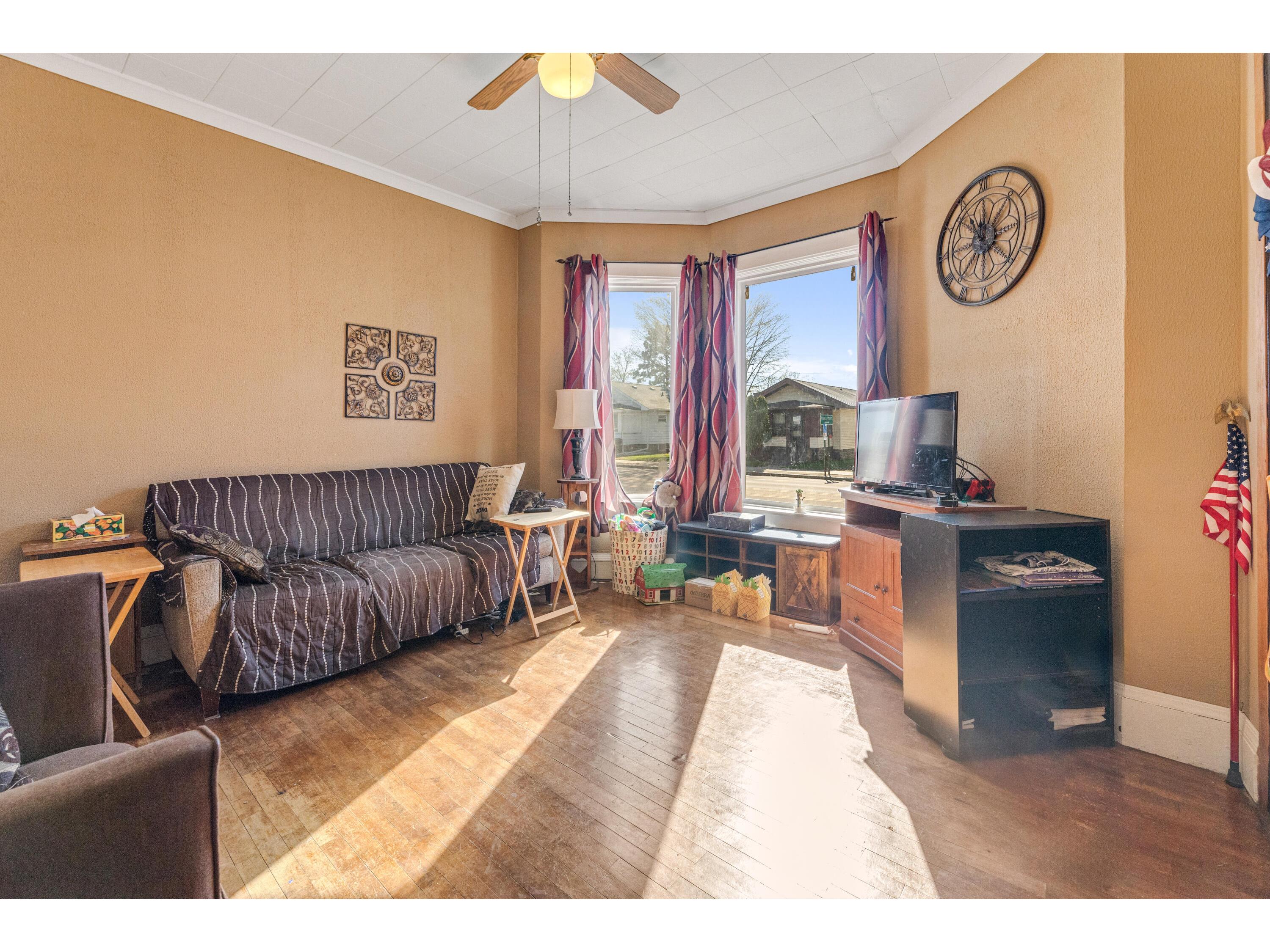 1312 George La Crosse WI 54603 1958437 image2