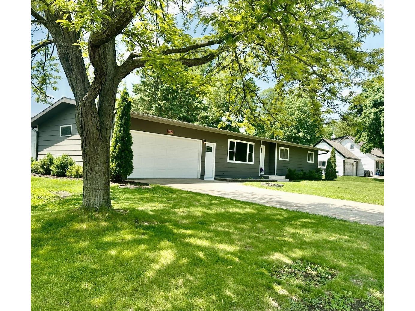1313 Sheri Tomah WI 54660 1942722 image1