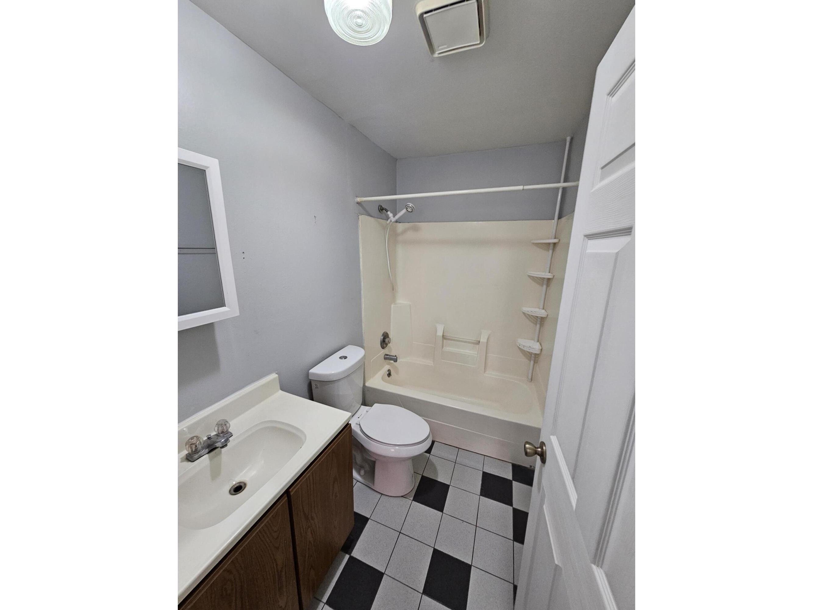 1315 4th La Crosse WI 54601 1932865 image9