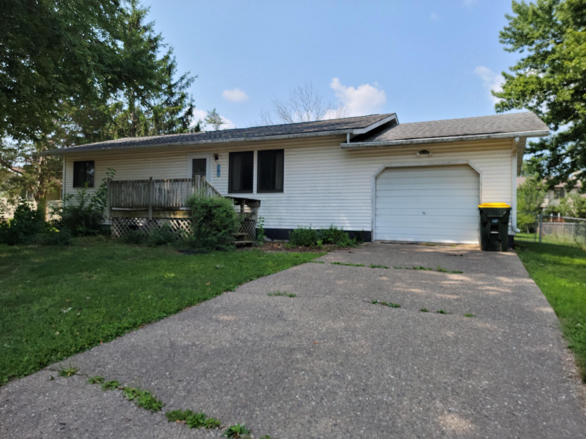 1317 S 16th Prairie Du Chien WI 53821 1844662 image1