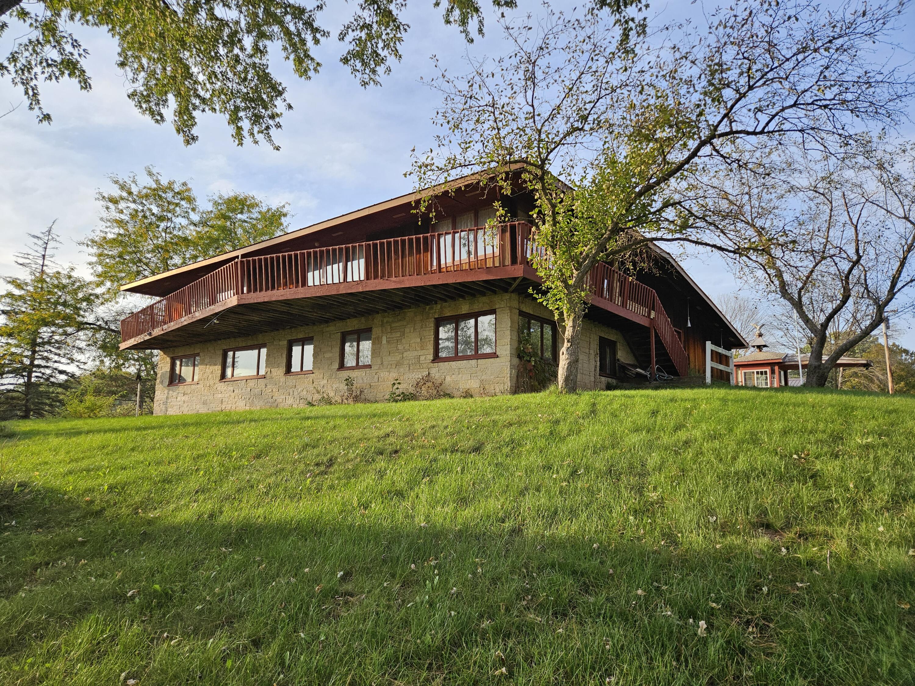 1319 Jefferson Ave Sparta WI 54656 1853275 image1