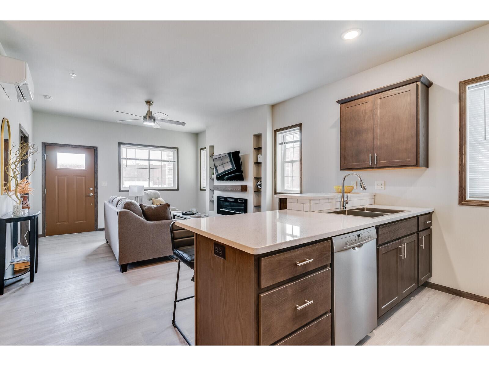 1321 Hagar La Crosse WI 54603 1947088 image6