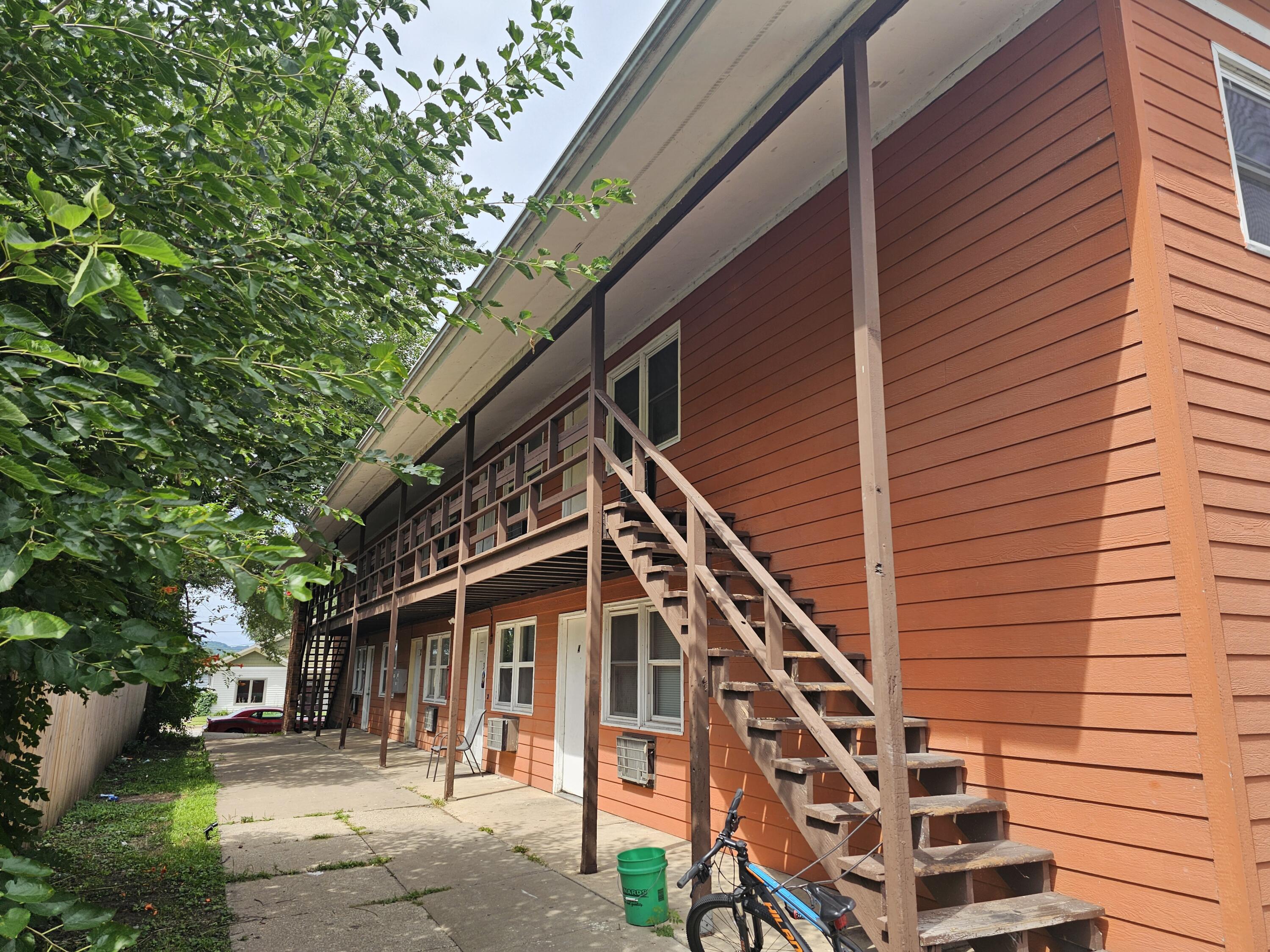 1321 4th La Crosse WI 54601 1932799 image2