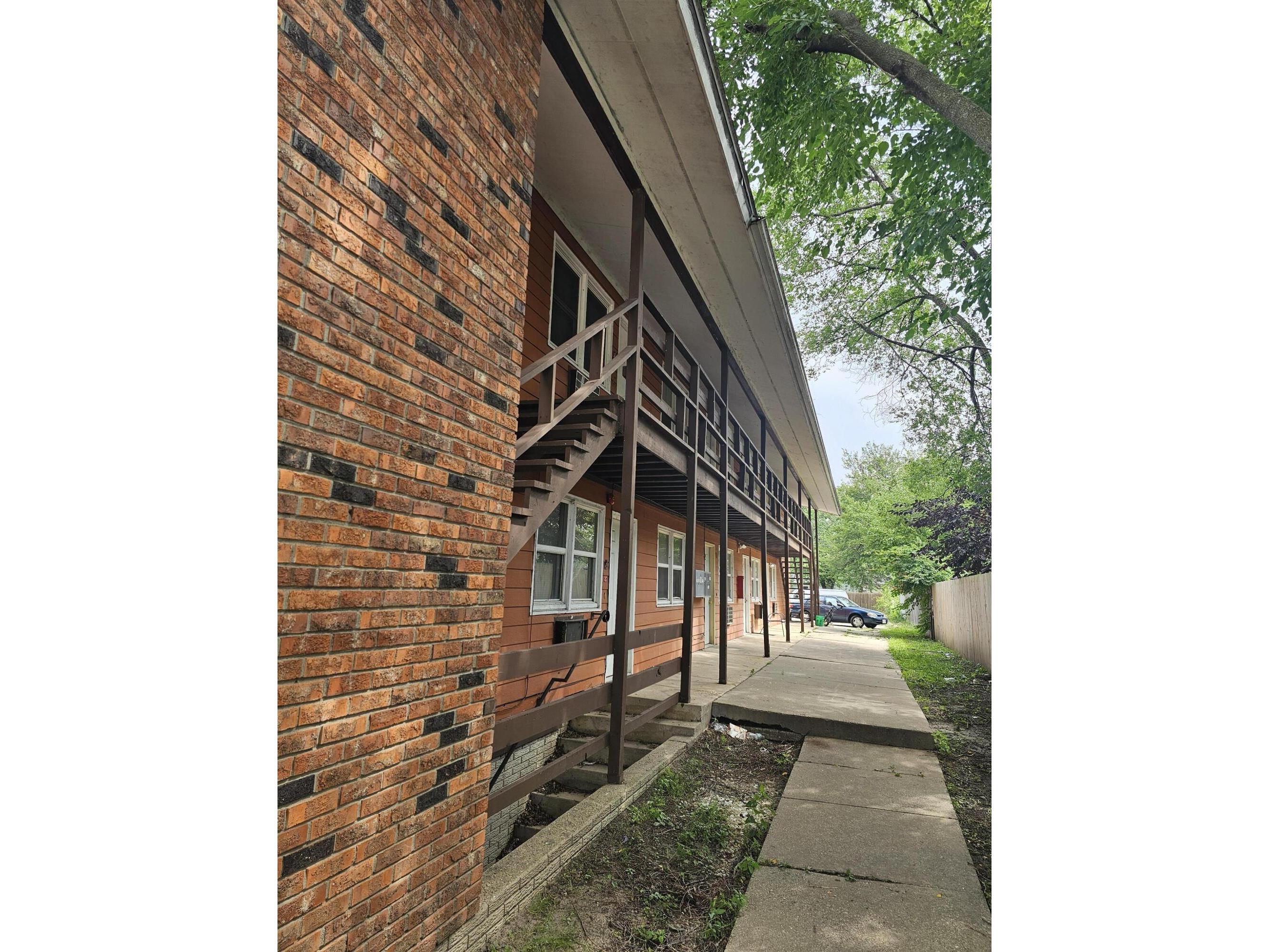 1321 4th La Crosse WI 54601 1932799 image3