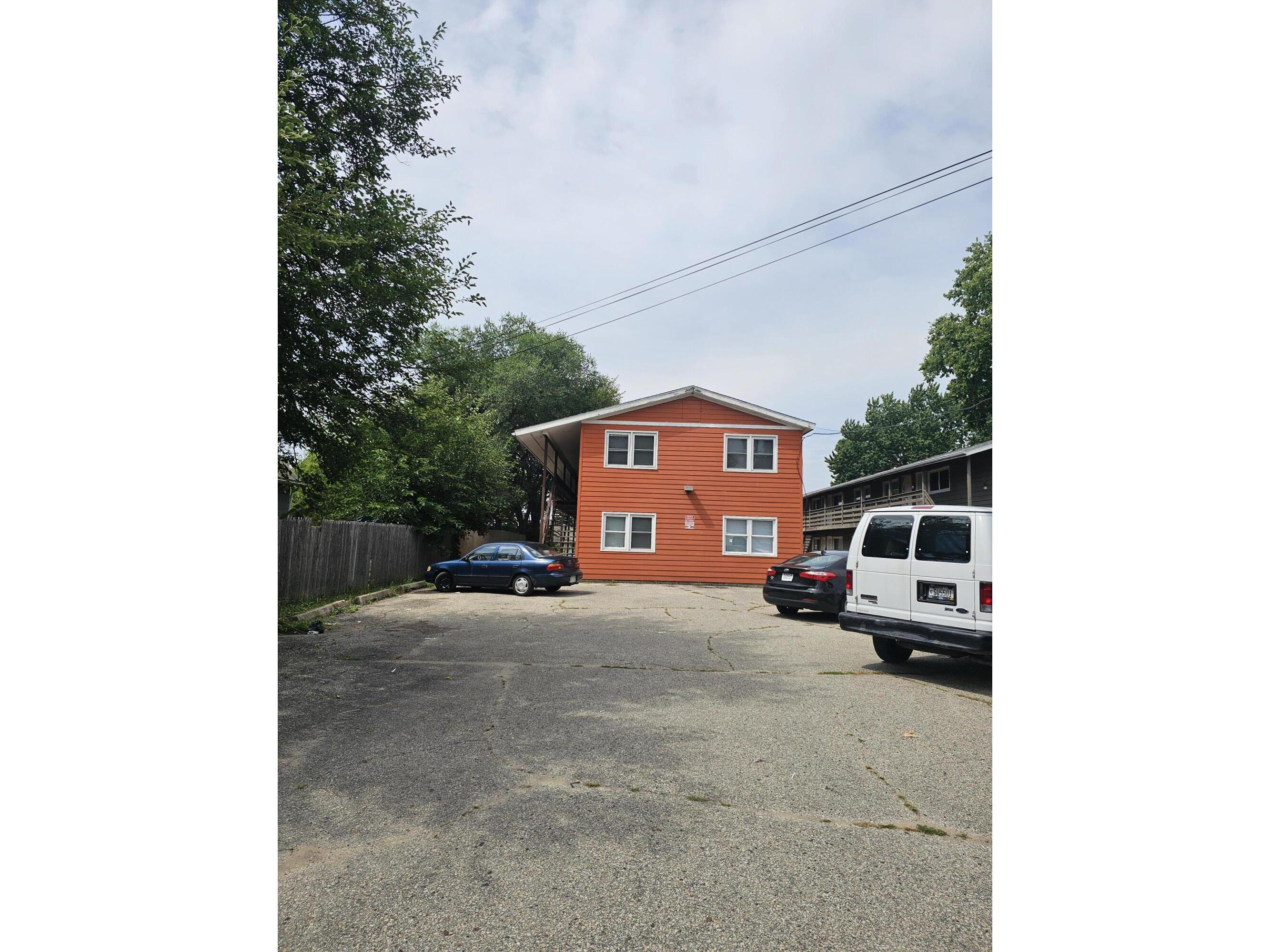 1321 4th La Crosse WI 54601 1932799 image4