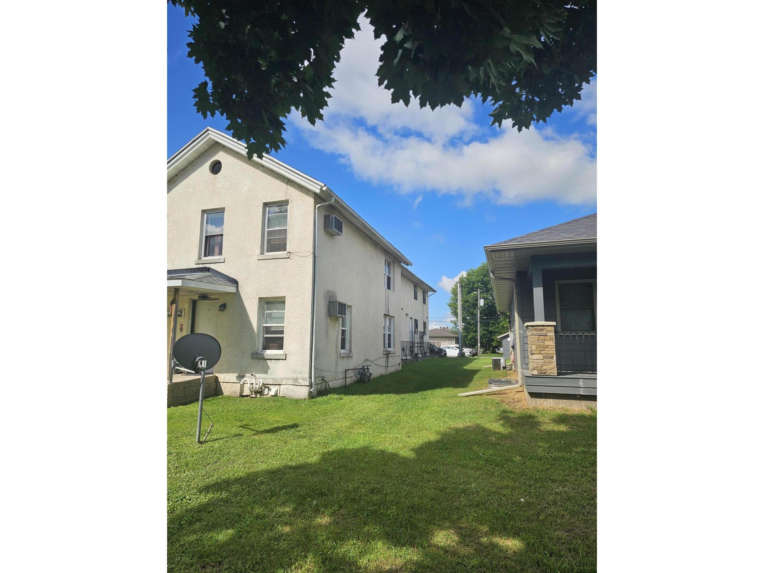 1322 5th La Crosse WI 54601 1932781 image4