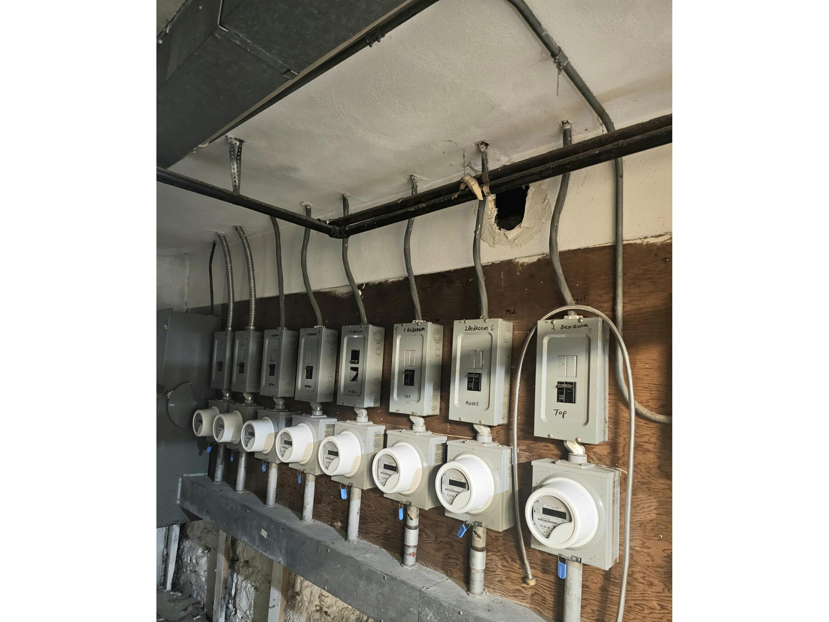 1322 5th La Crosse WI 54601 1932781 image6