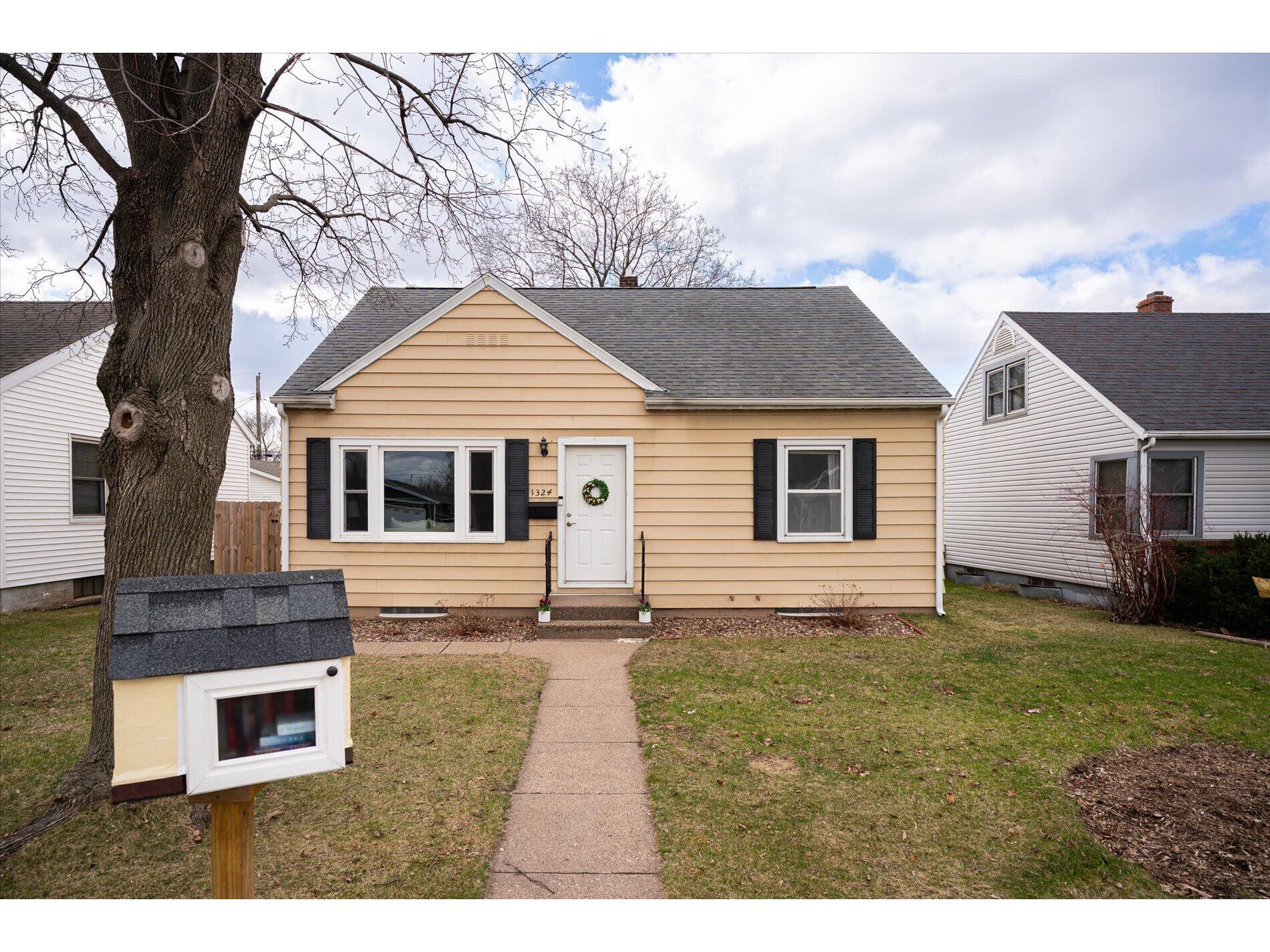 1324 Hyde La Crosse WI 54601 1956793 image16