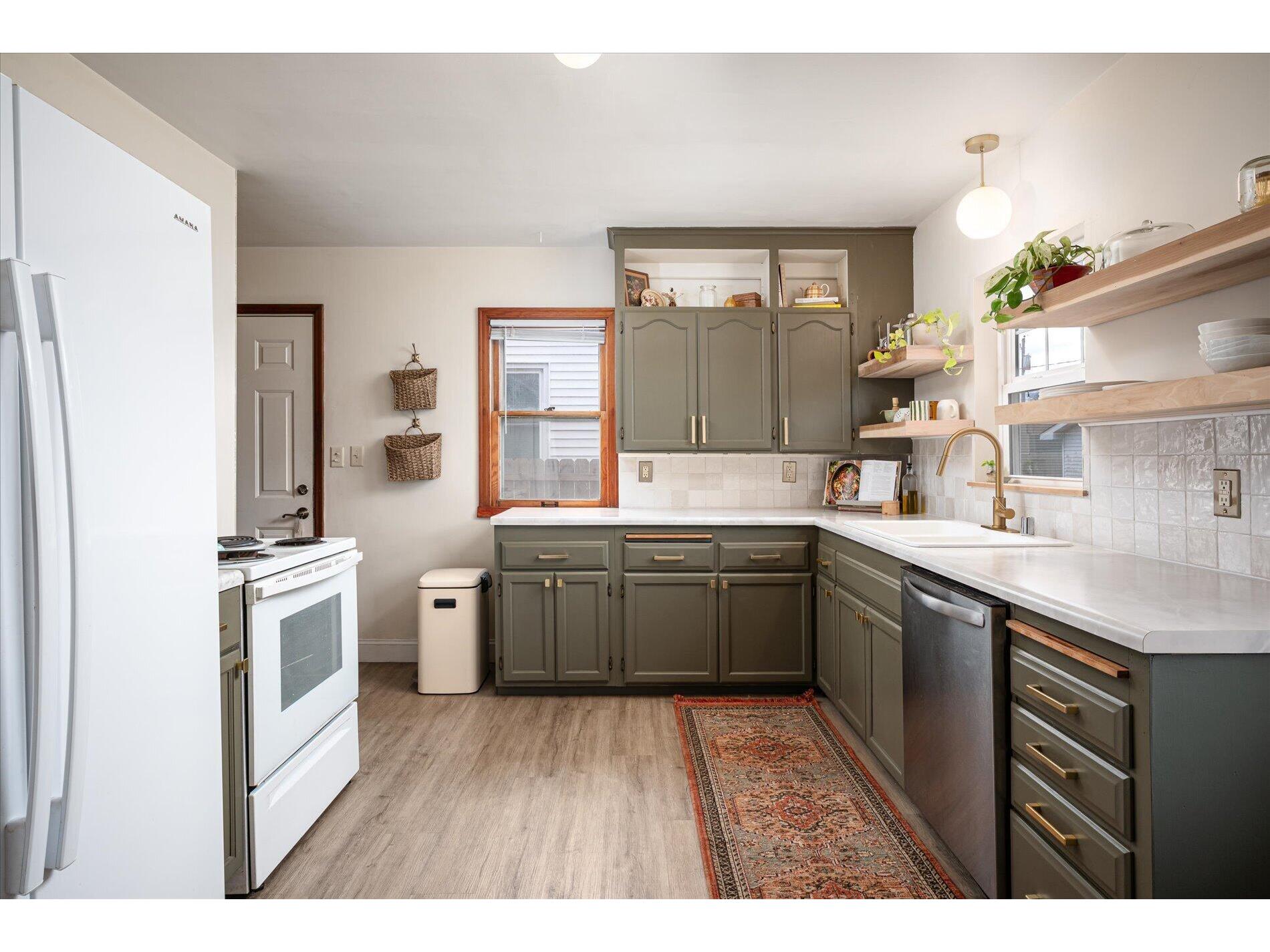 1324 Hyde La Crosse WI 54601 1956793 image2