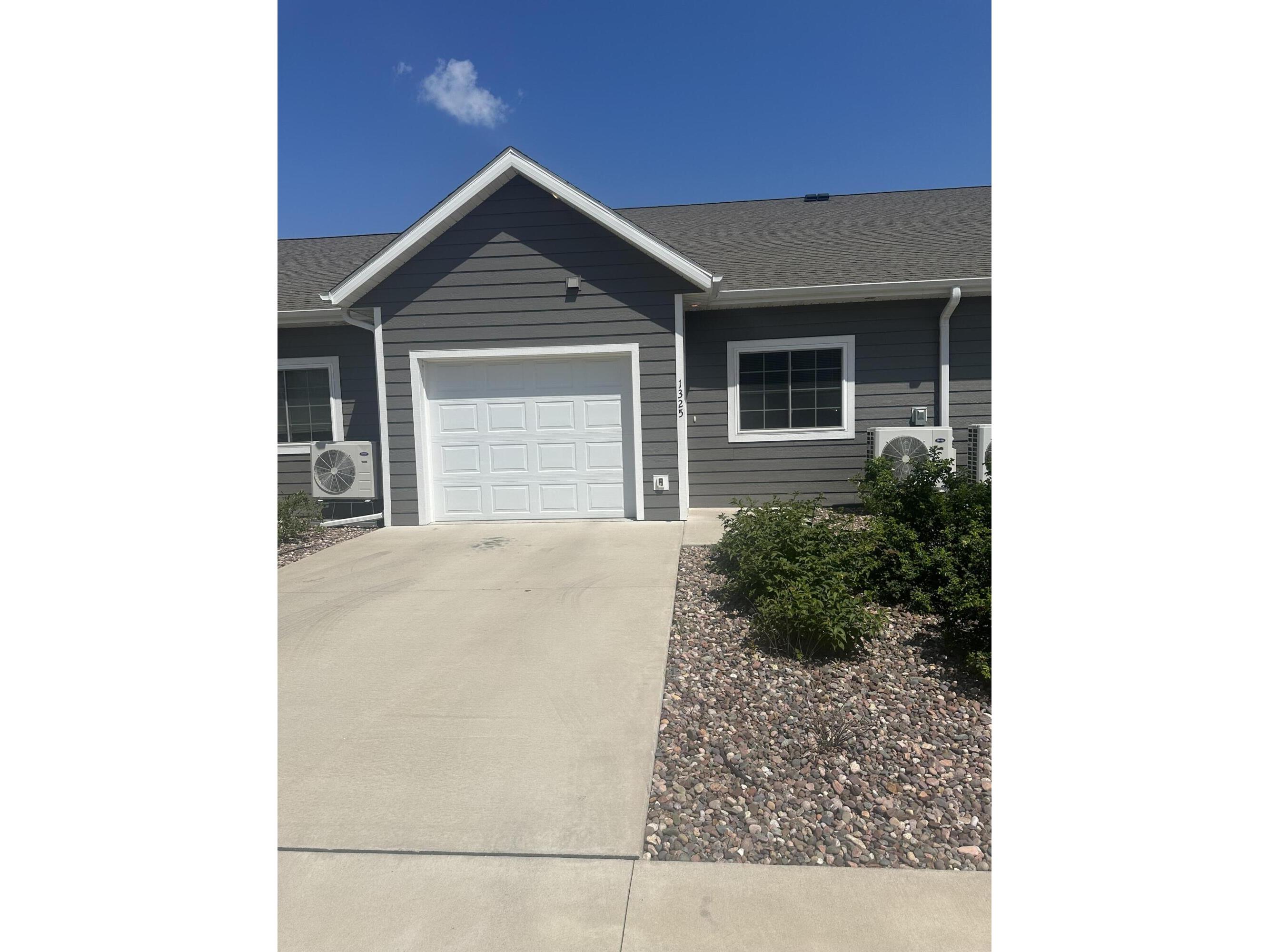 1325 Hagar La Crosse WI 54603 1965802 image1