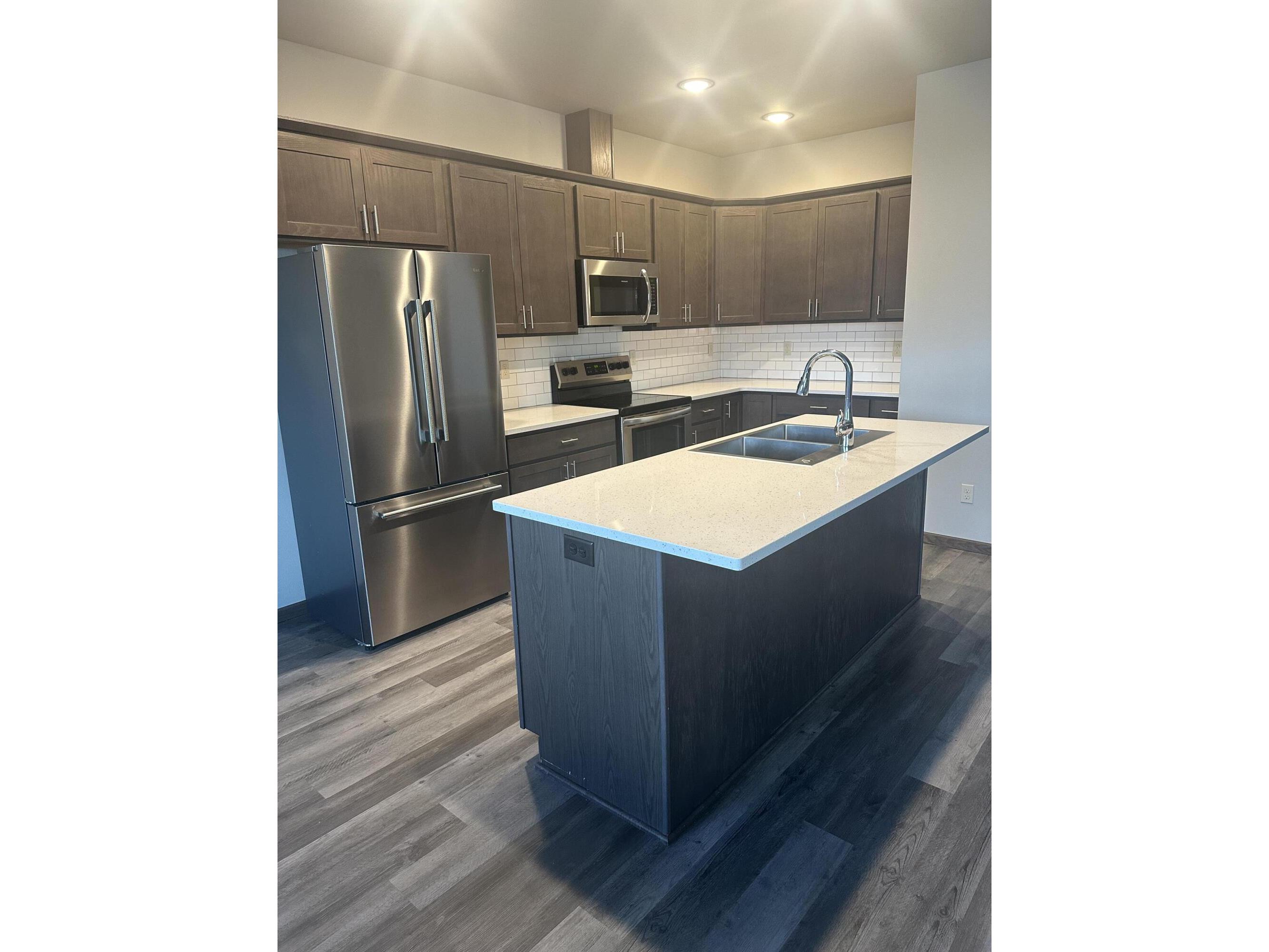 1325 Hagar La Crosse WI 54603 1965802 image11