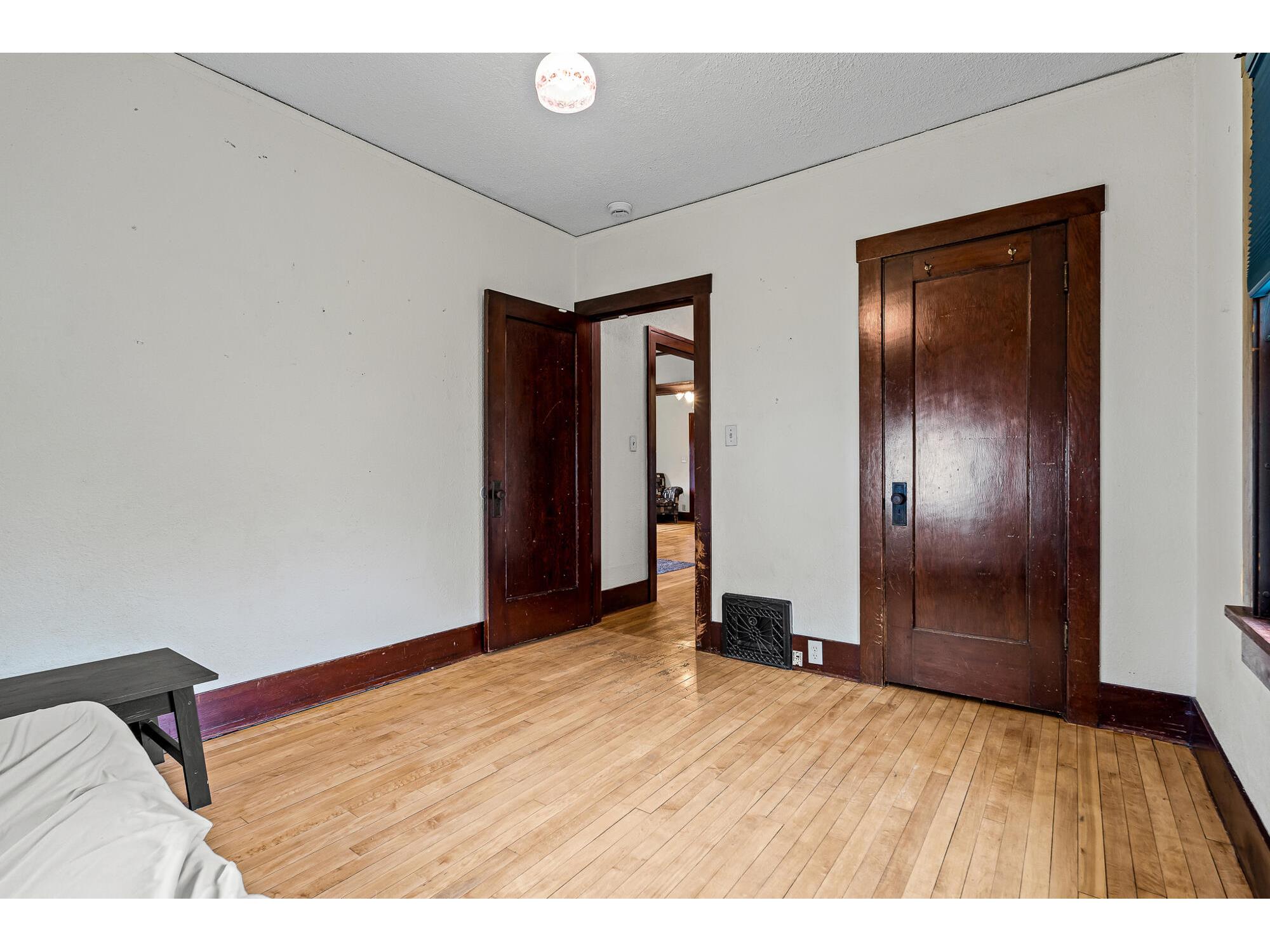 1328 George La Crosse WI 54603 1967998 image17