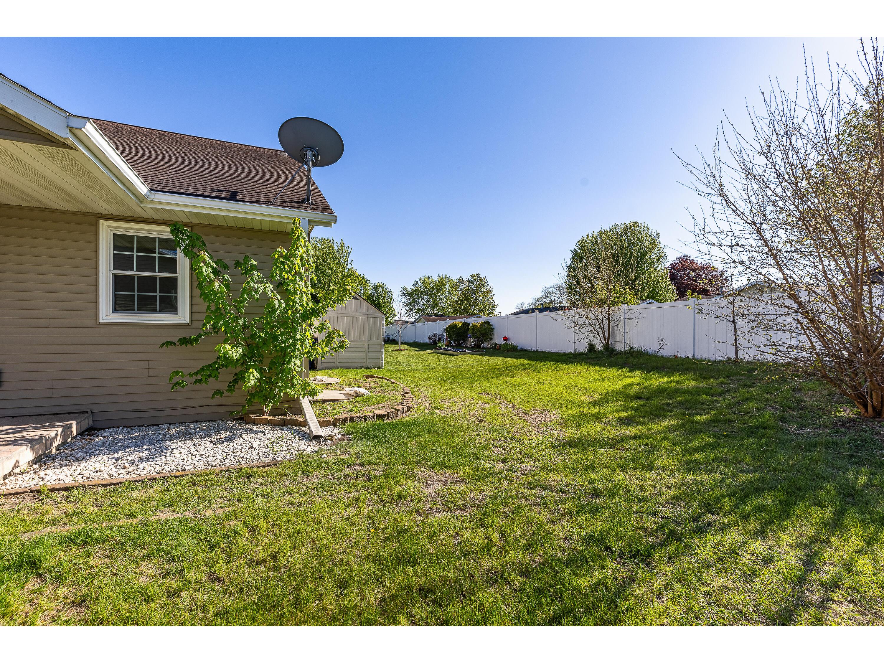 1338 Rosewood Onalaska WI 54650 1961813 image23