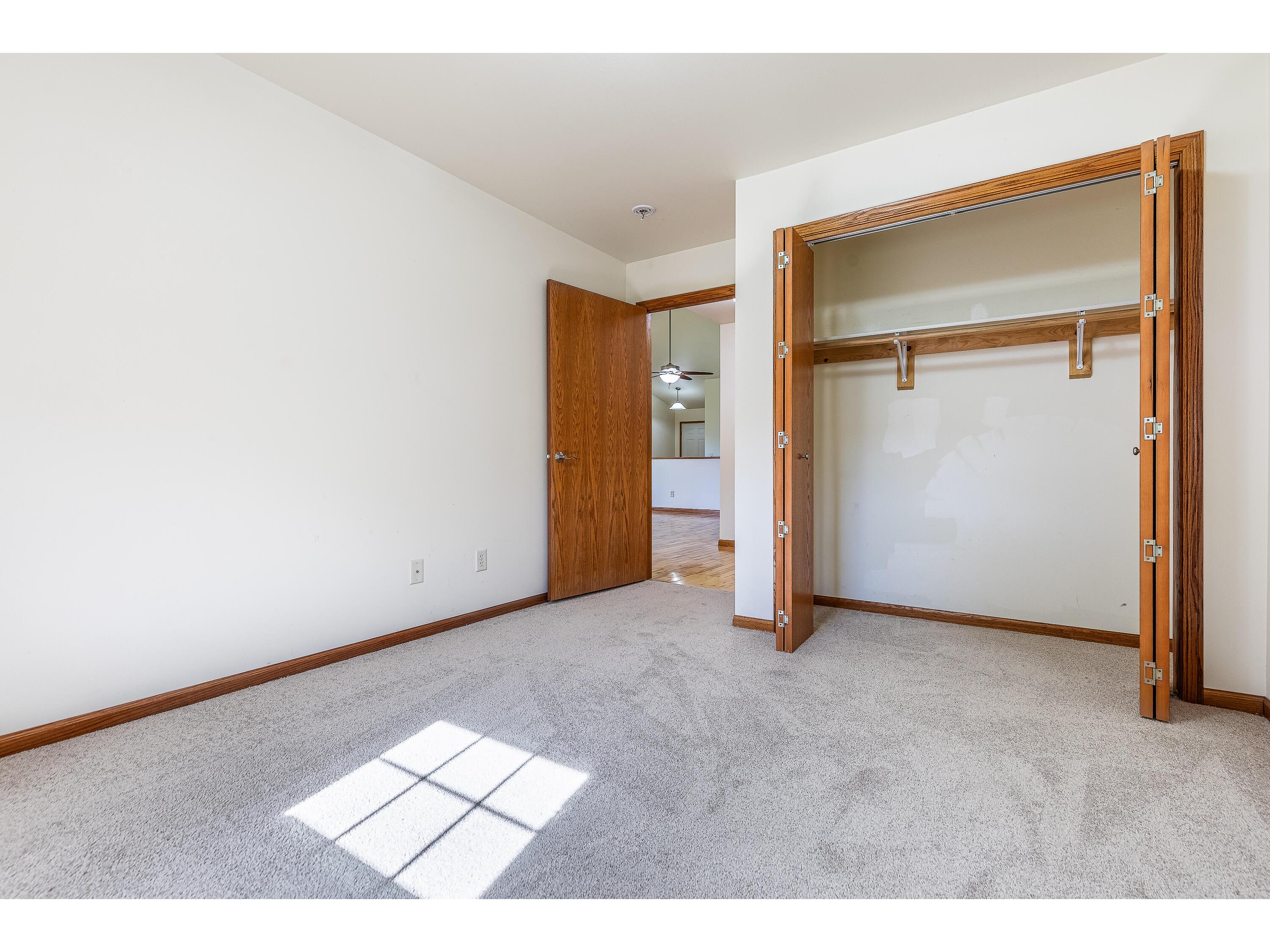1338 Rosewood Onalaska WI 54650 1961813 image8