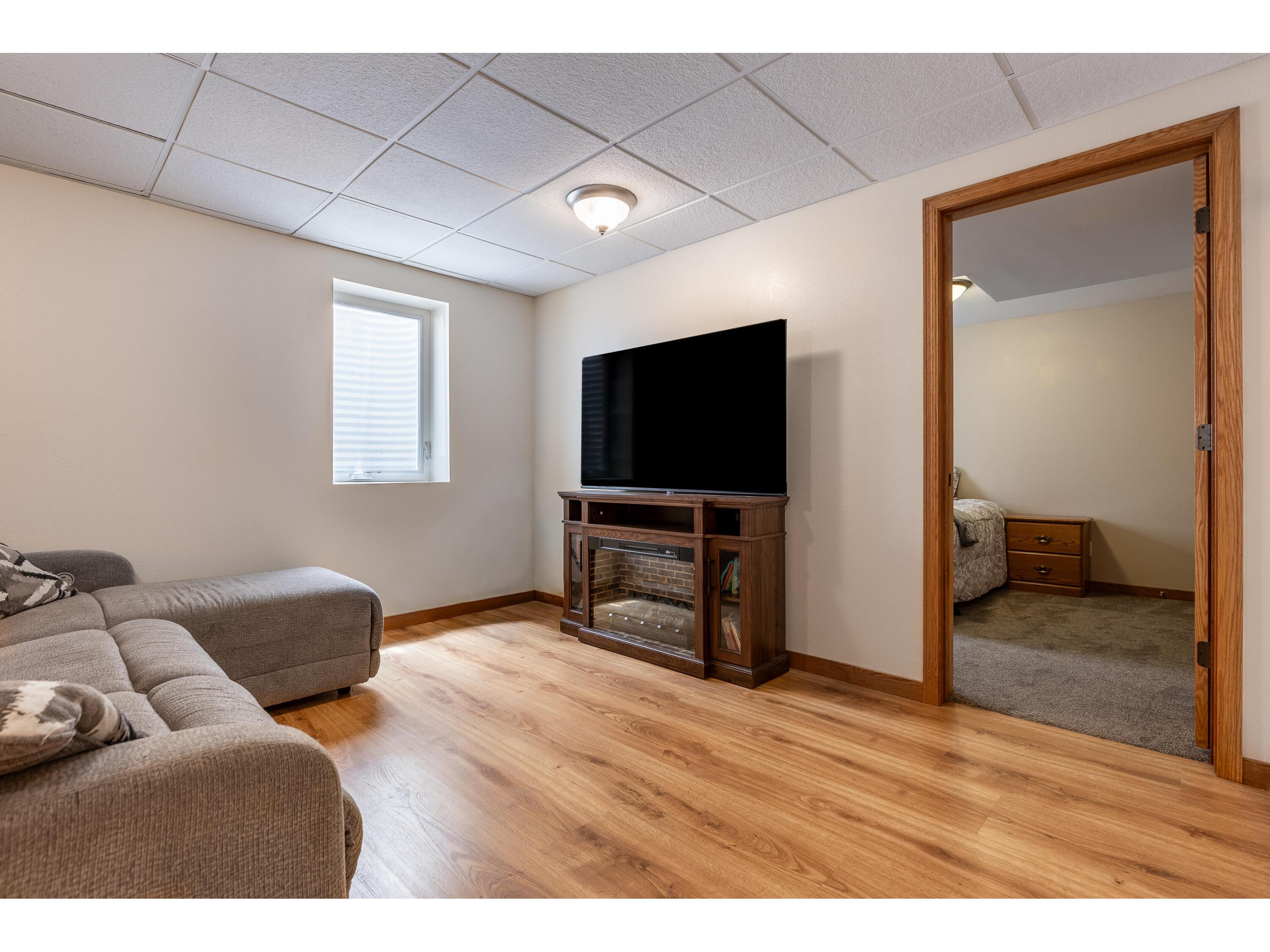 1341 4th Onalaska WI 54650 1971691 image24