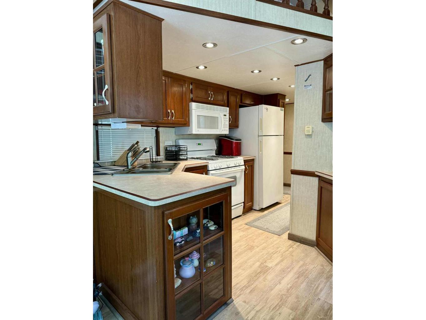 135 Cindy Warrens WI 54666 1956879 image6