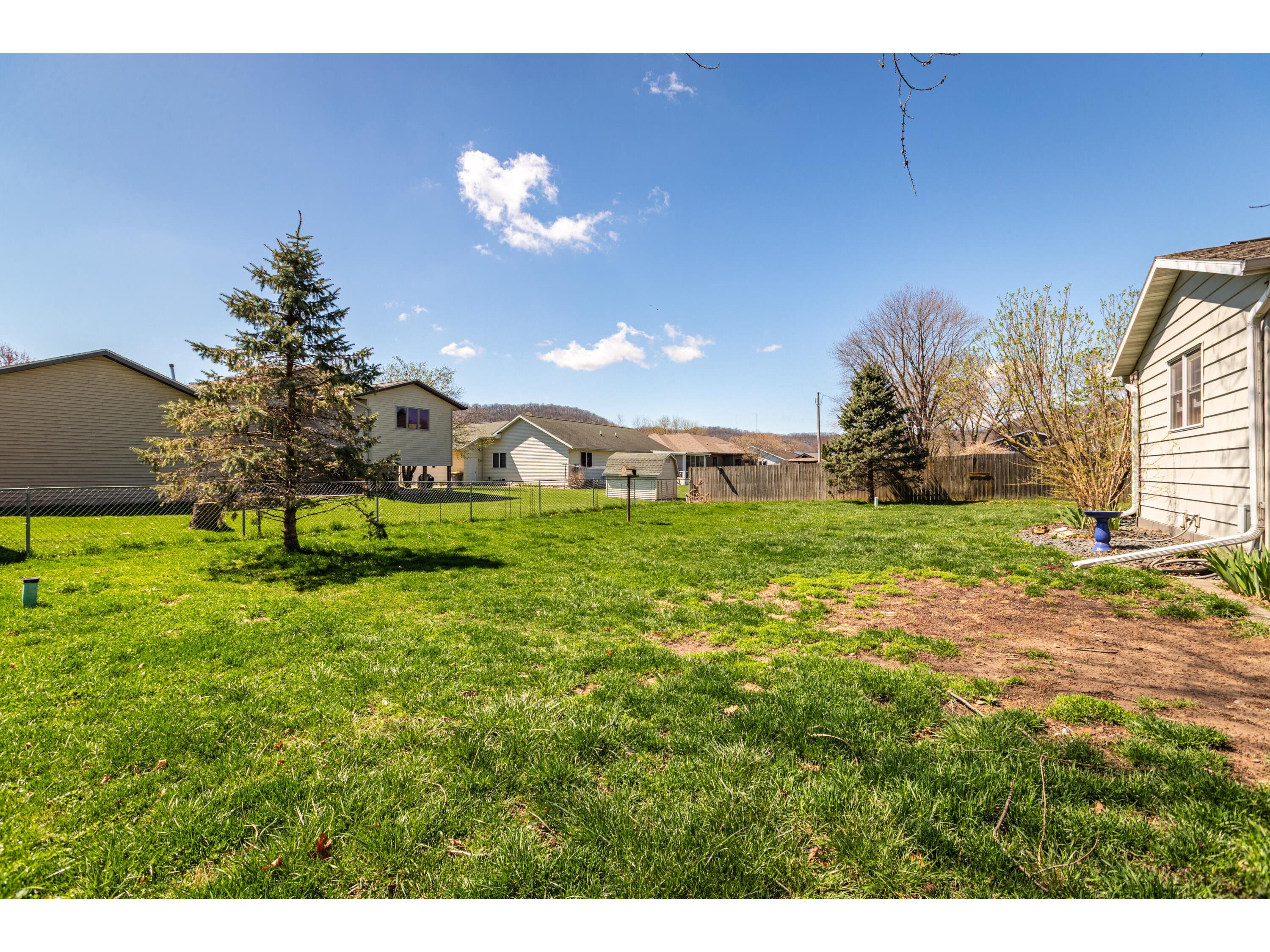 1367 County 25 La Crescent MN 55947 1958189 image25