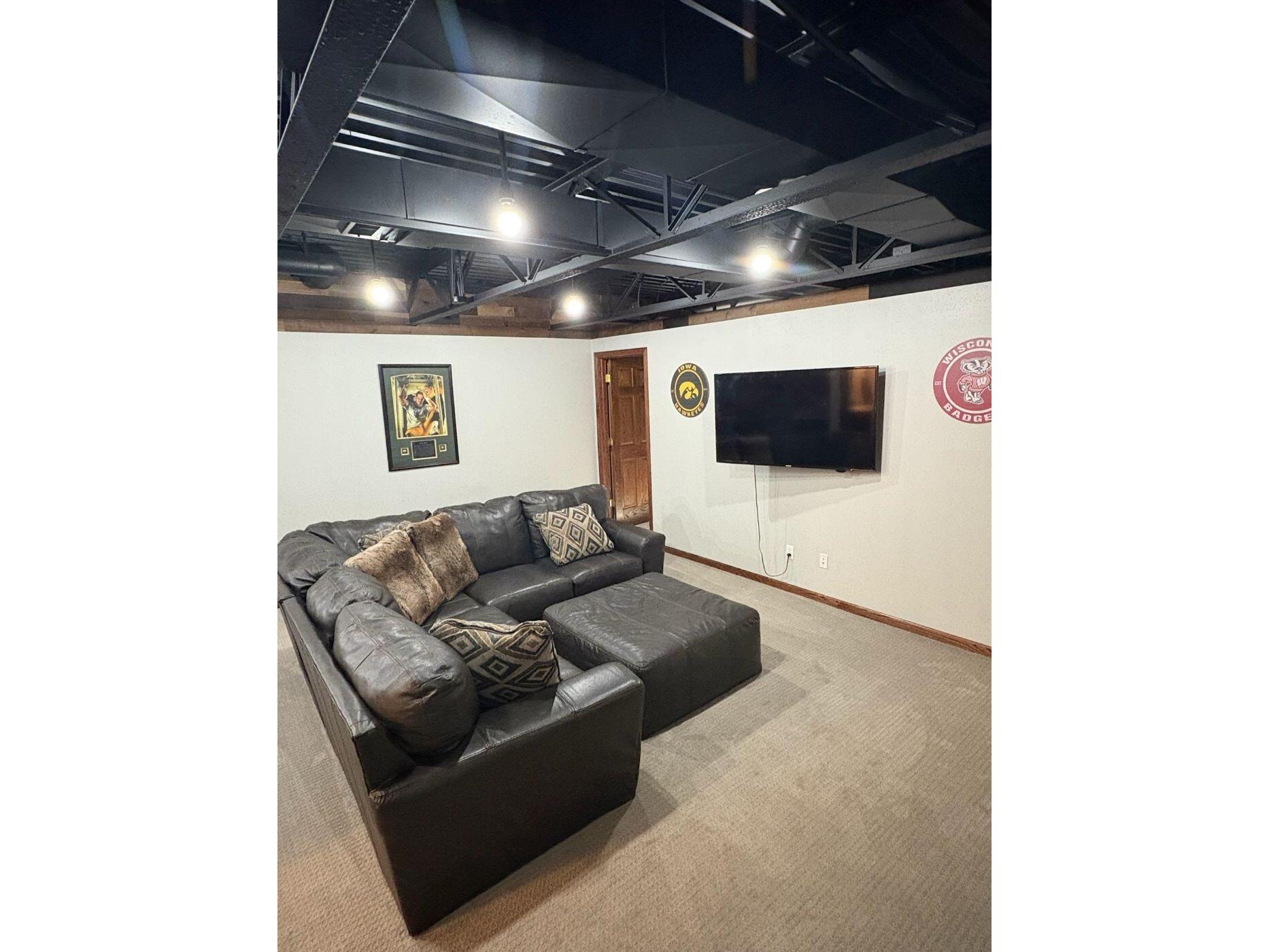 137 Acorn West Salem WI 54669 1944228 image21