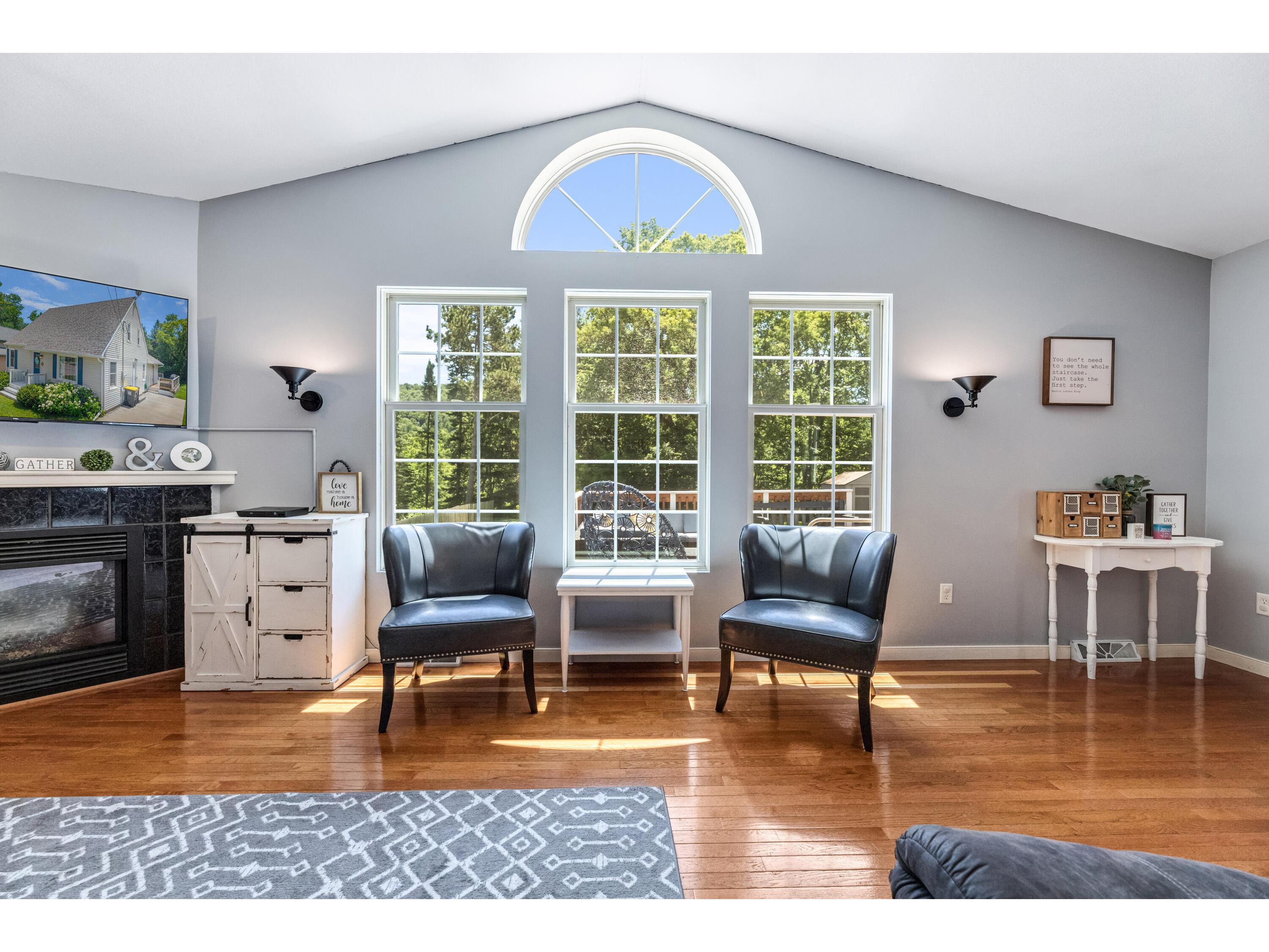 137 Main Hokah MN 55941 1969192 image2