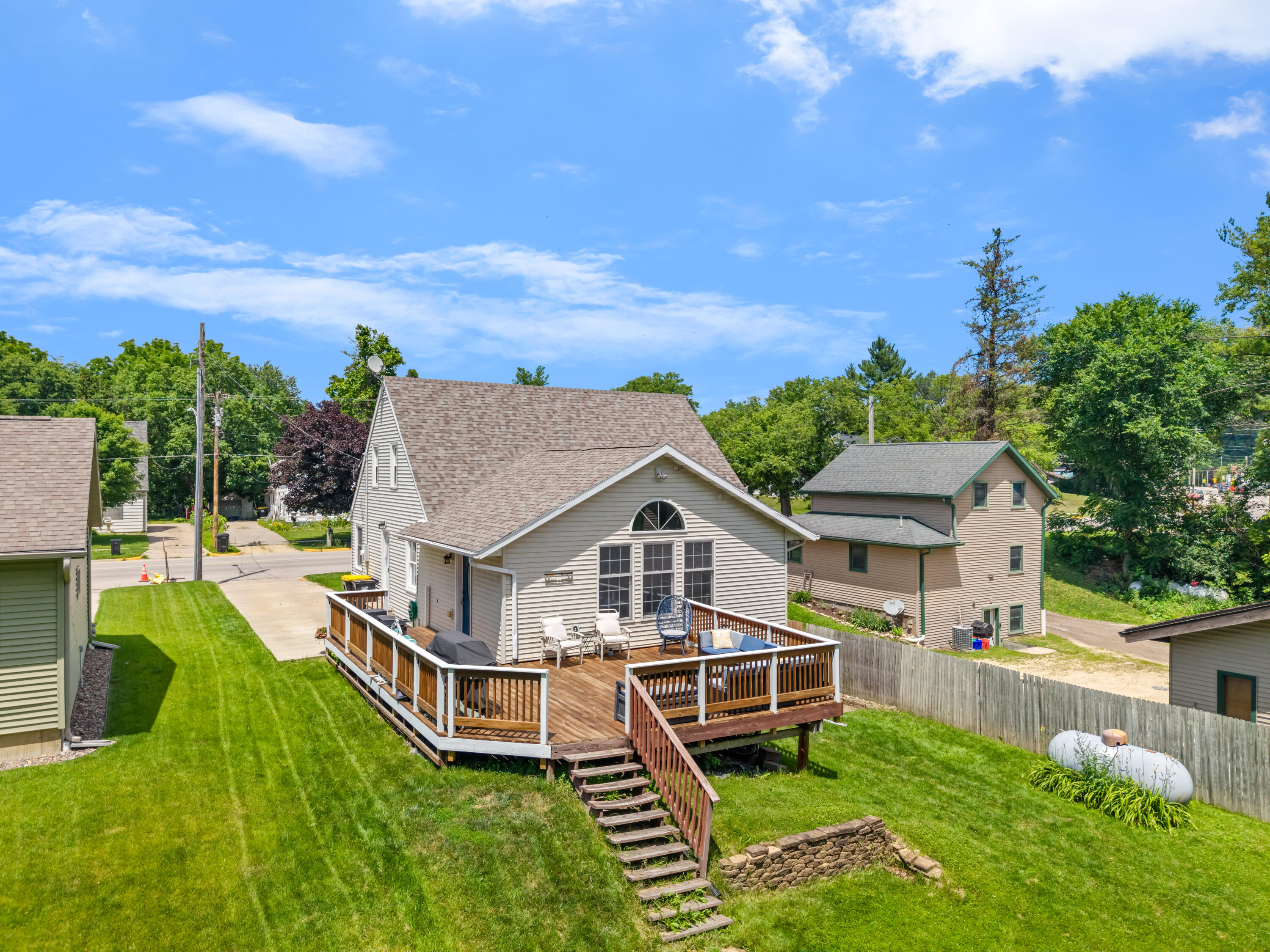 137 Main Hokah MN 55941 1969192 image28