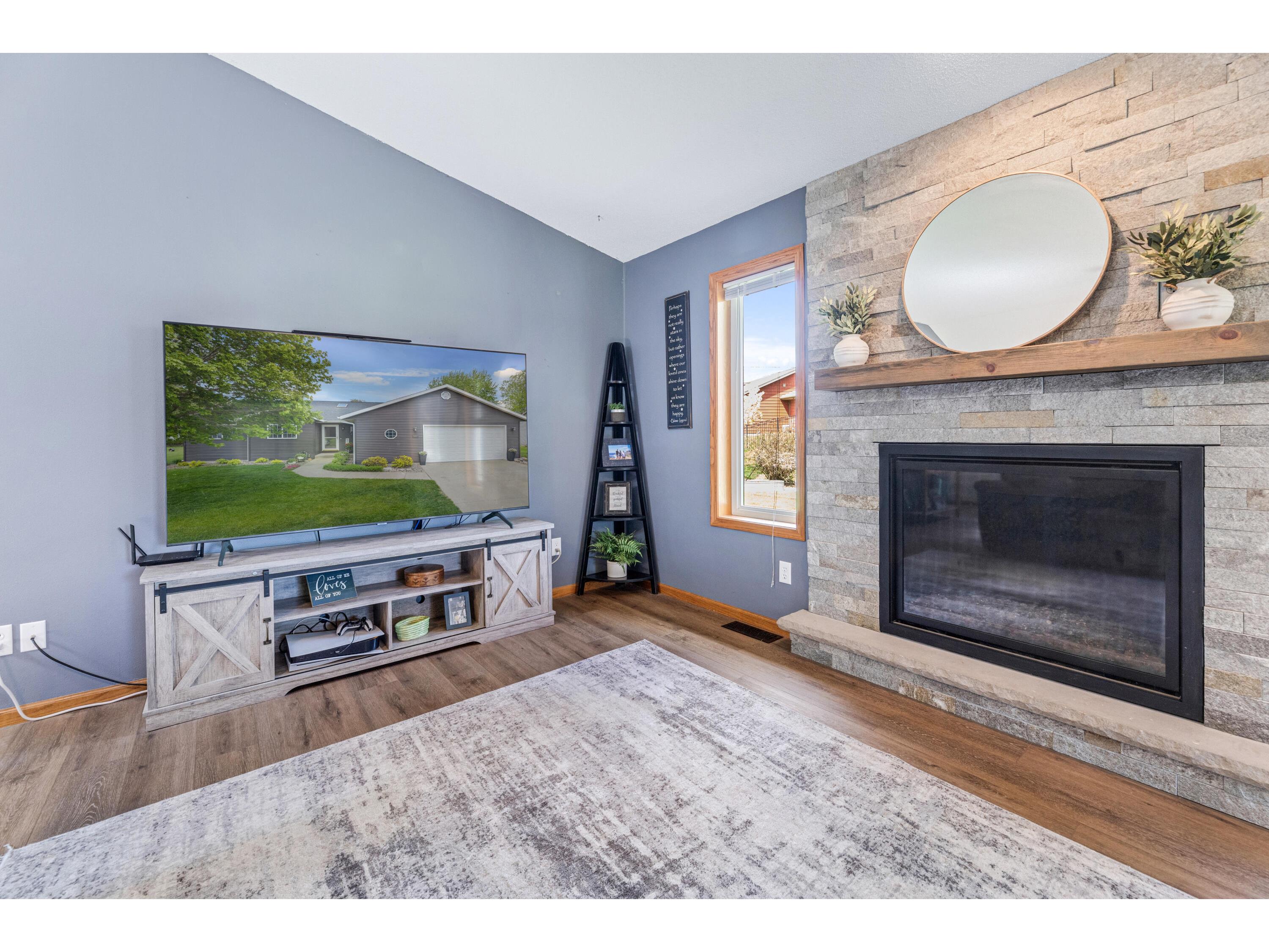 1401 Cherry Holmen WI 54636 1961901 image5