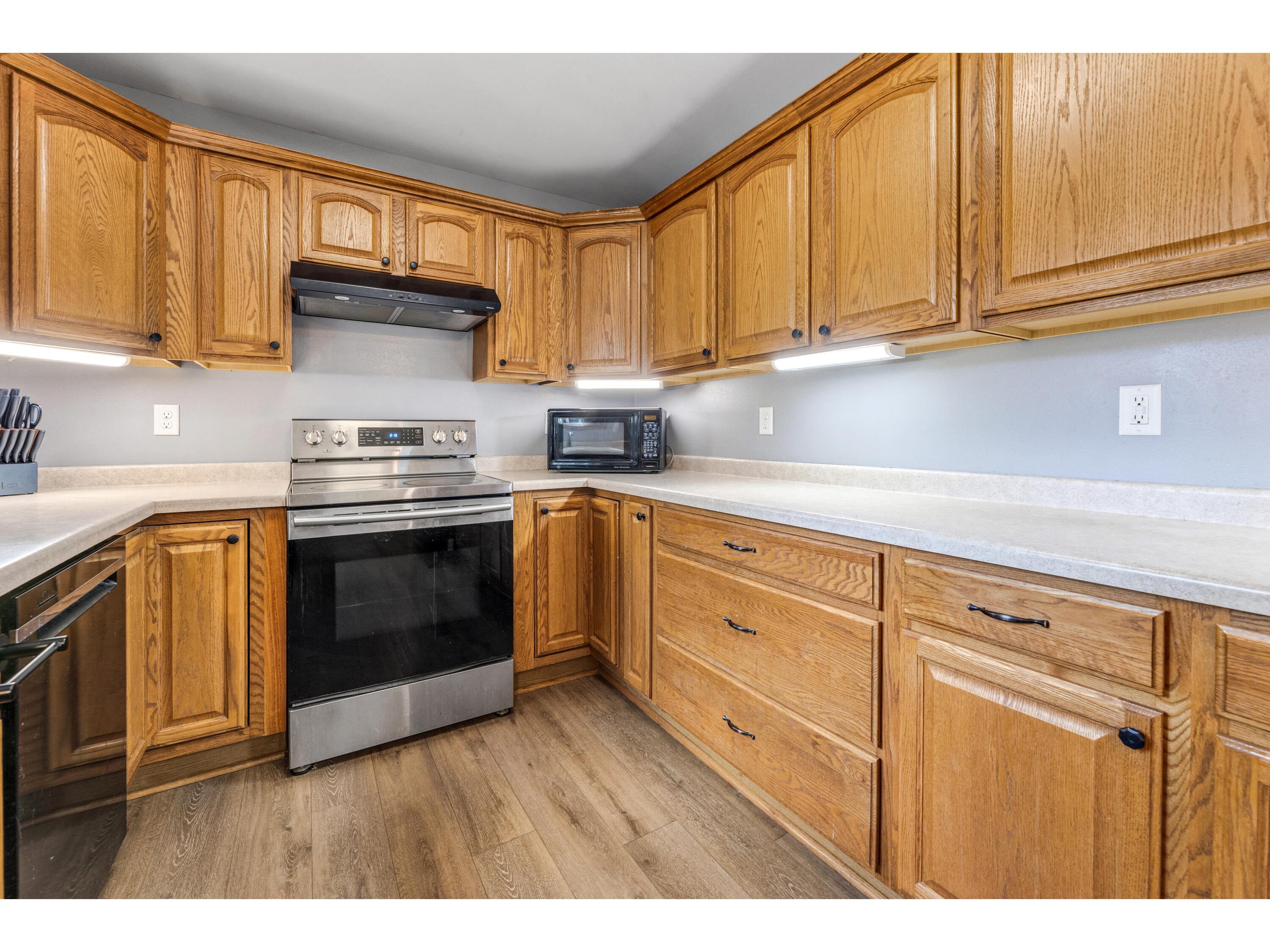 1401 Cherry Holmen WI 54636 1961901 image9
